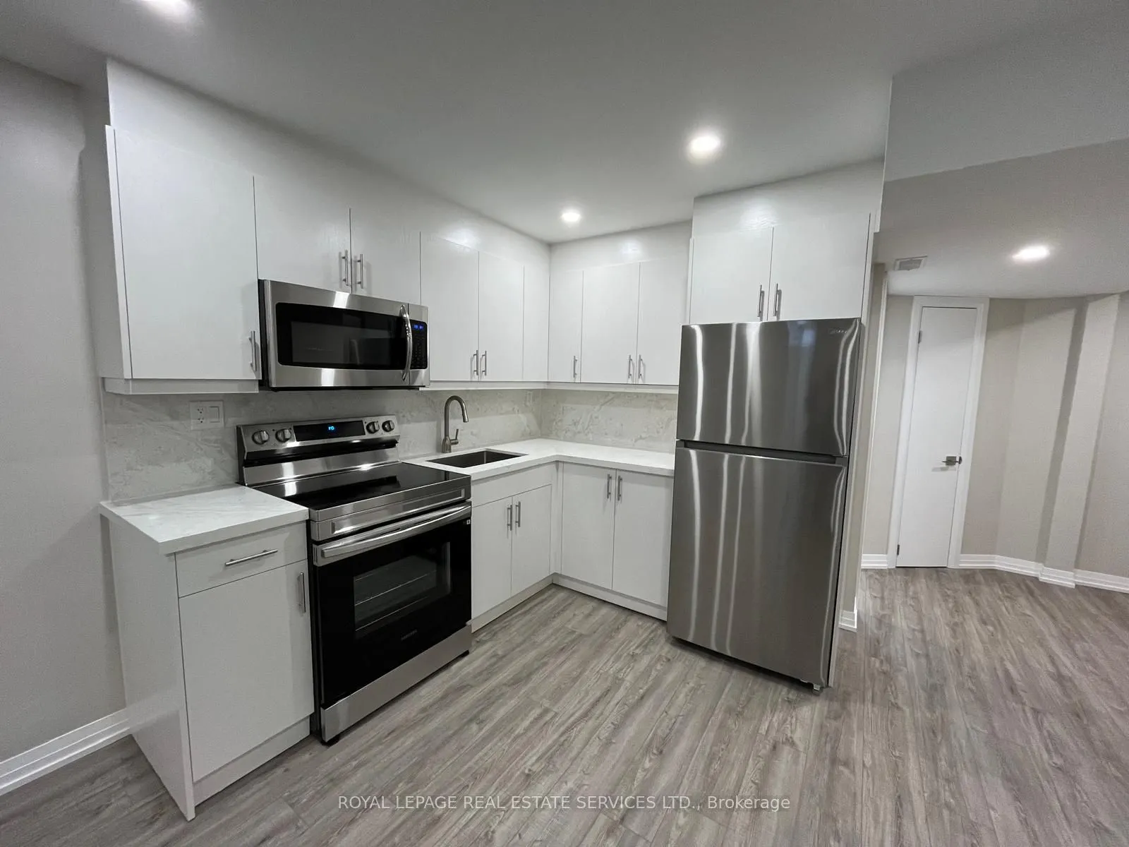 77 Longview Drive, #Lower
