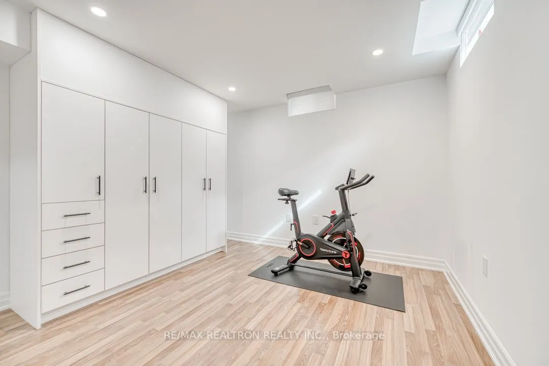 7 Grand Oak Drive