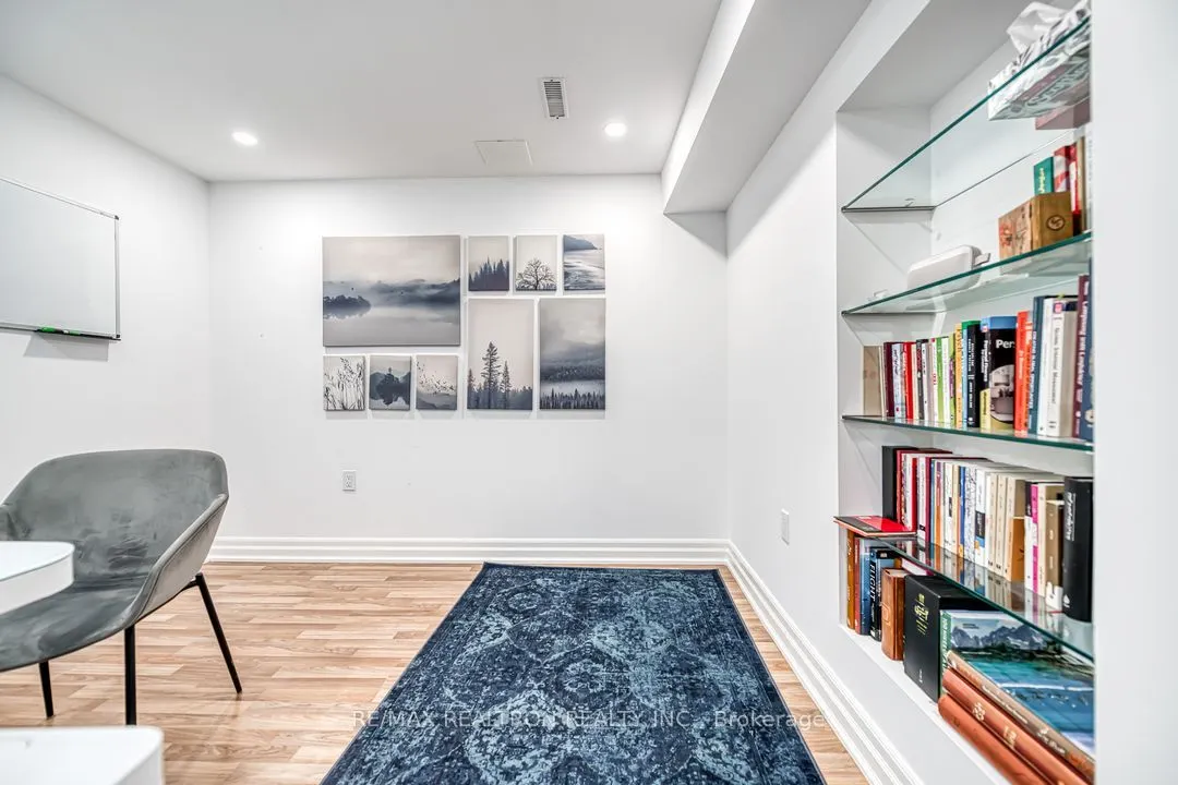 7 Grand Oak Drive