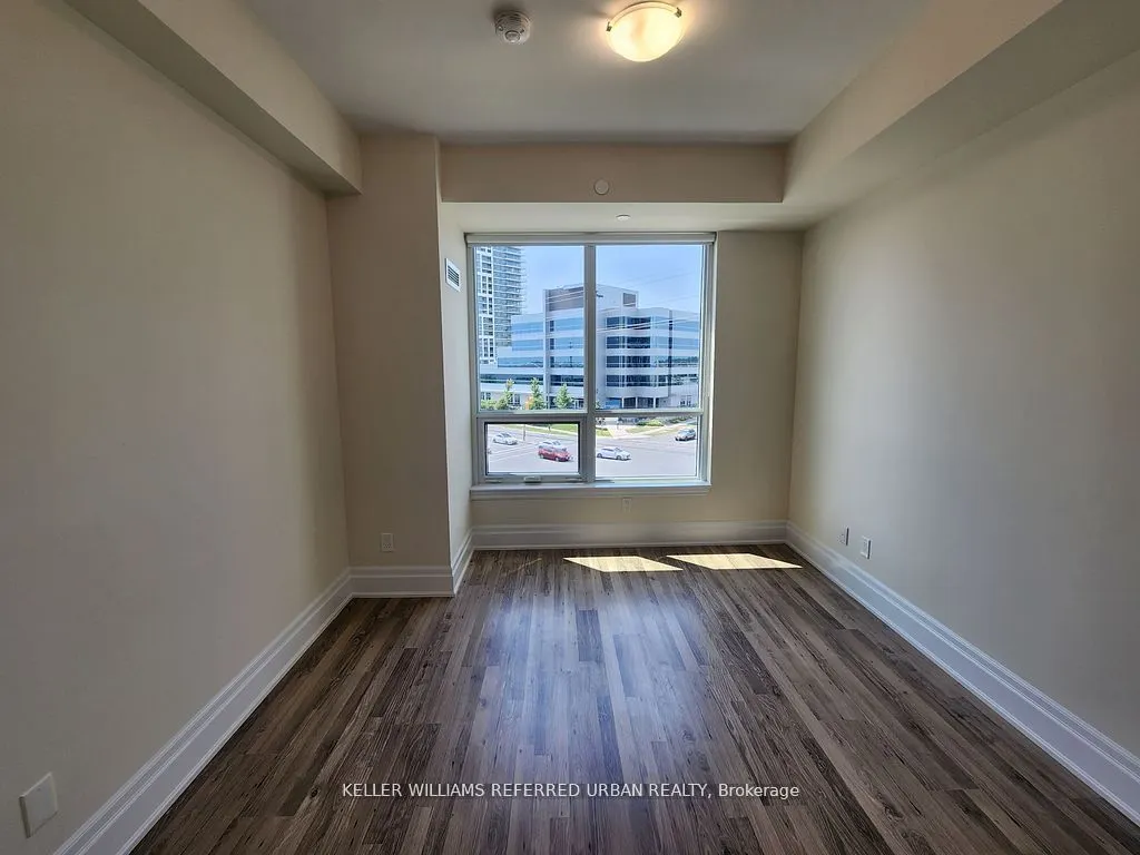9075 Jane Street, #410