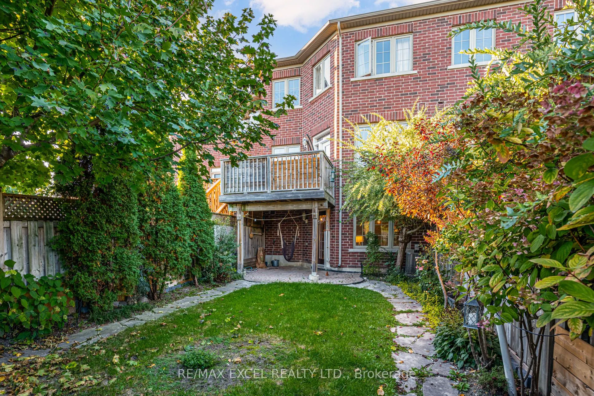 45 Cedarcrest Crescent
