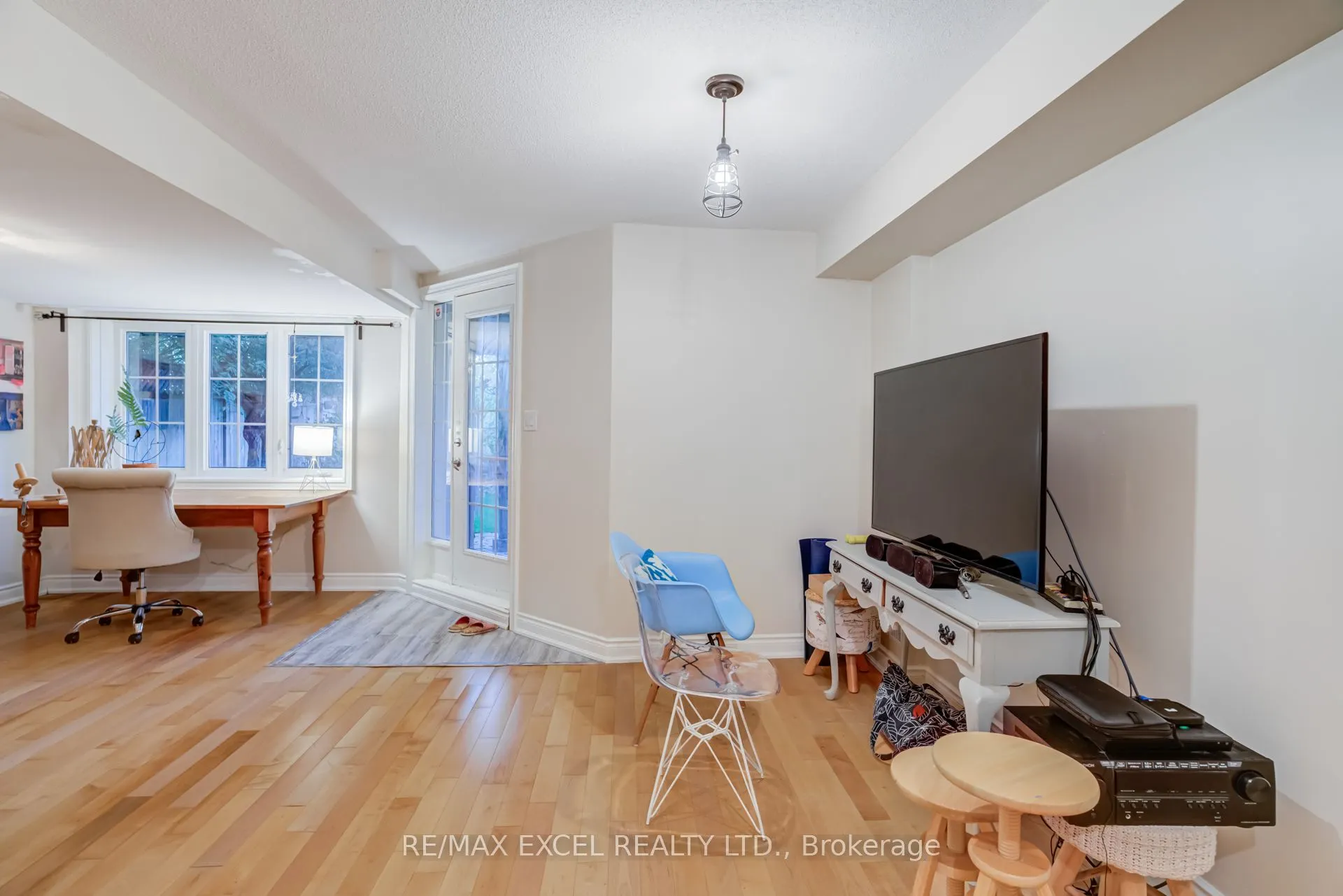 45 Cedarcrest Crescent