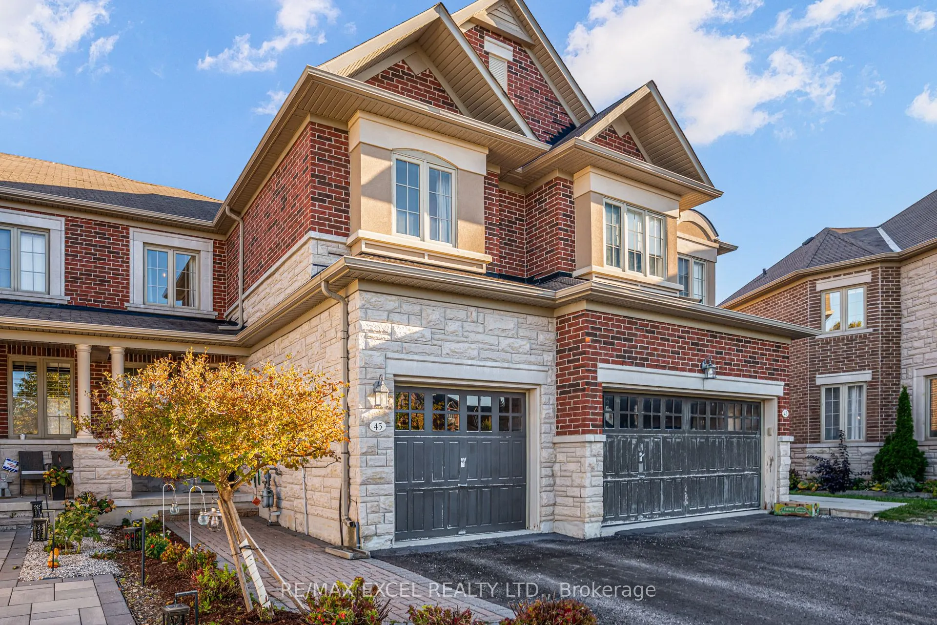 45 Cedarcrest Crescent