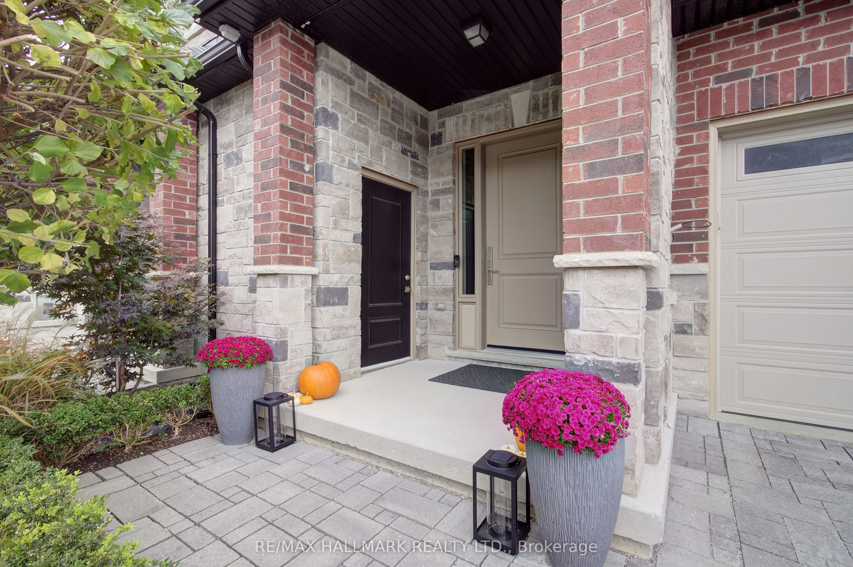 46 Lowther Avenue