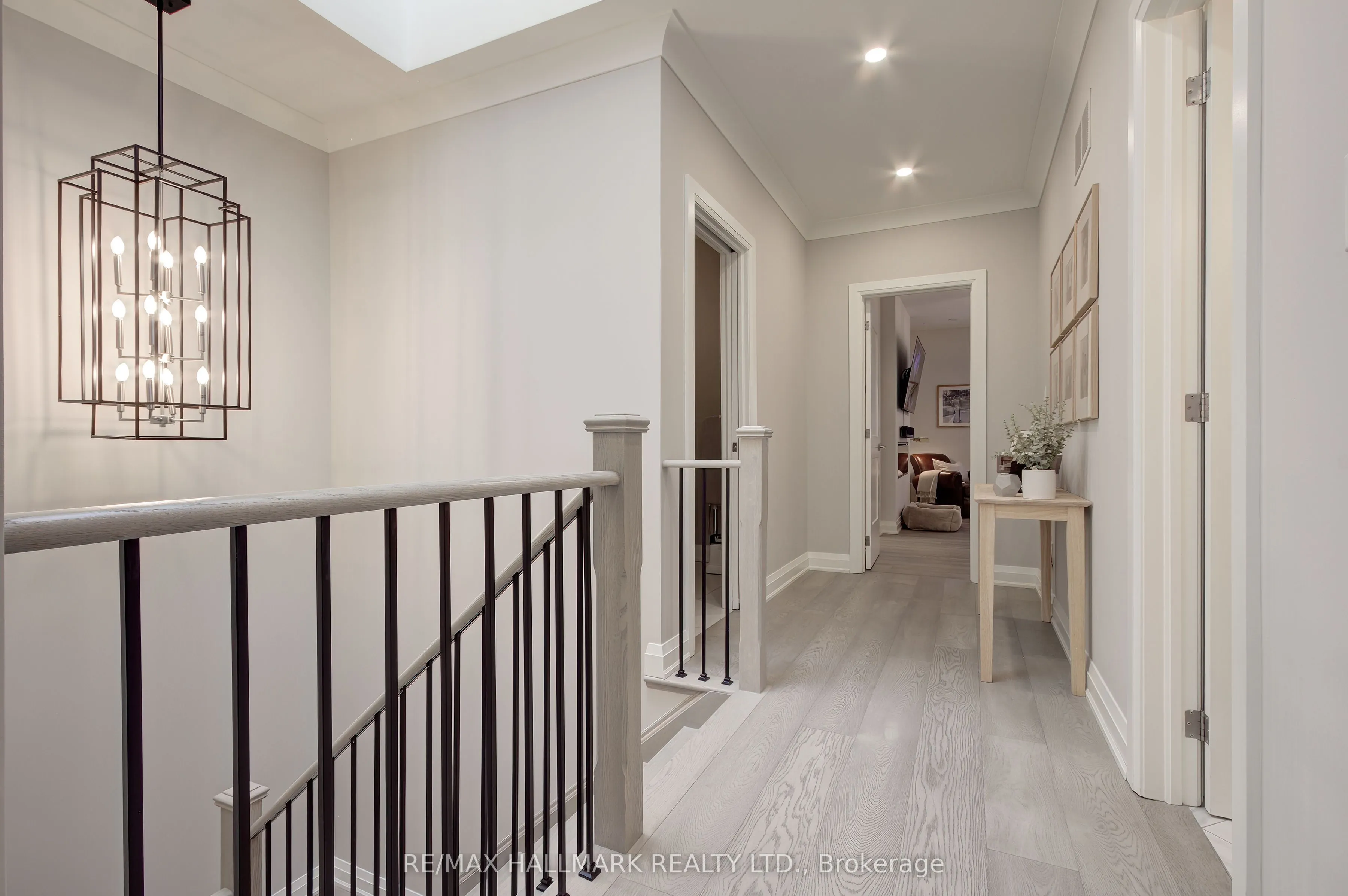 46 Lowther Avenue