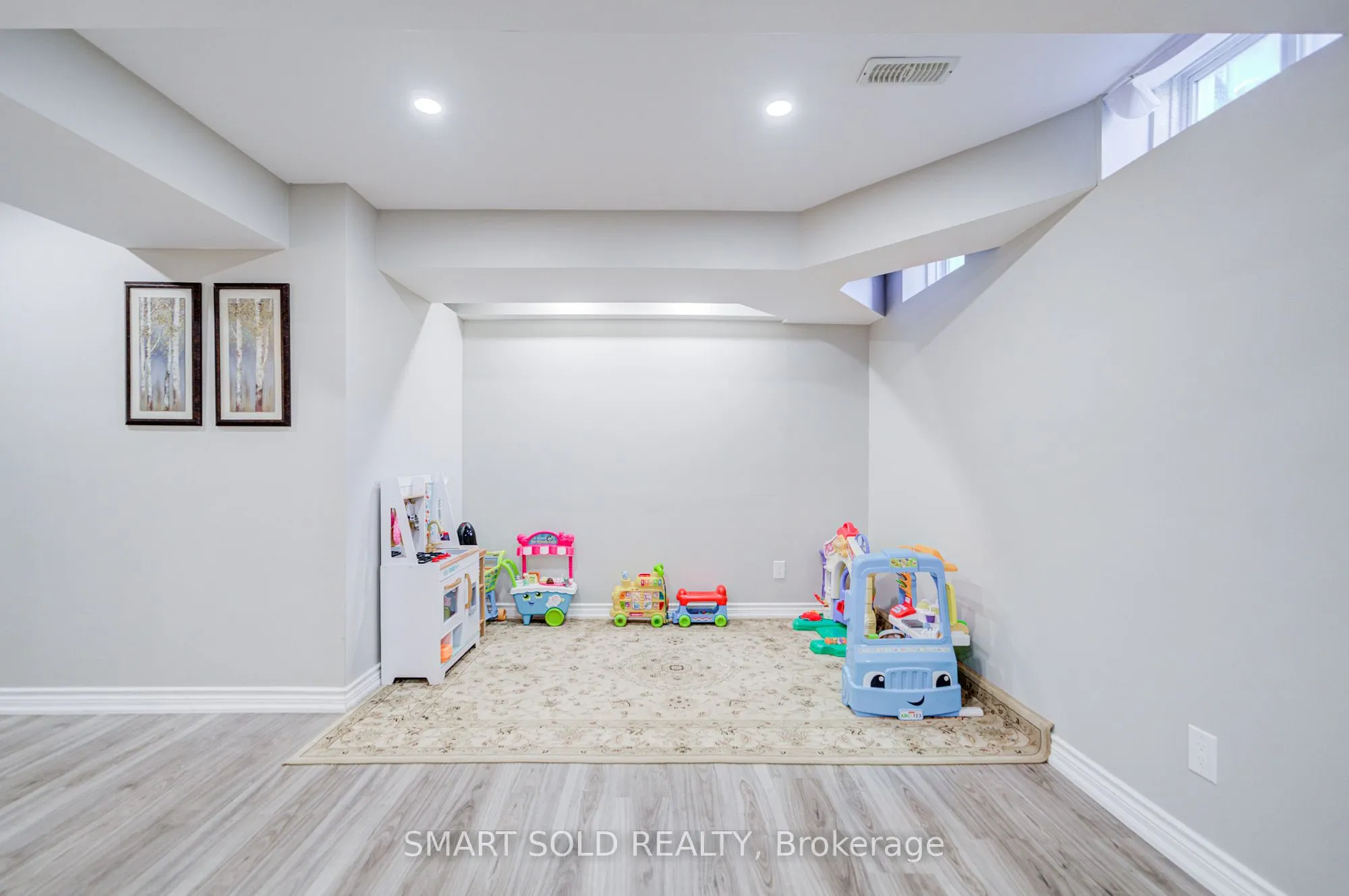 28 Avonmore Trail