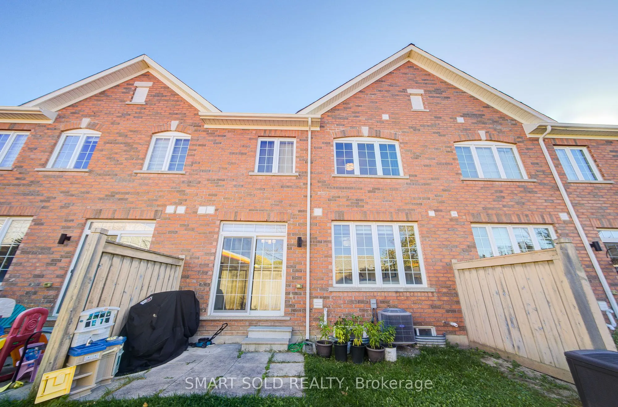 28 Avonmore Trail