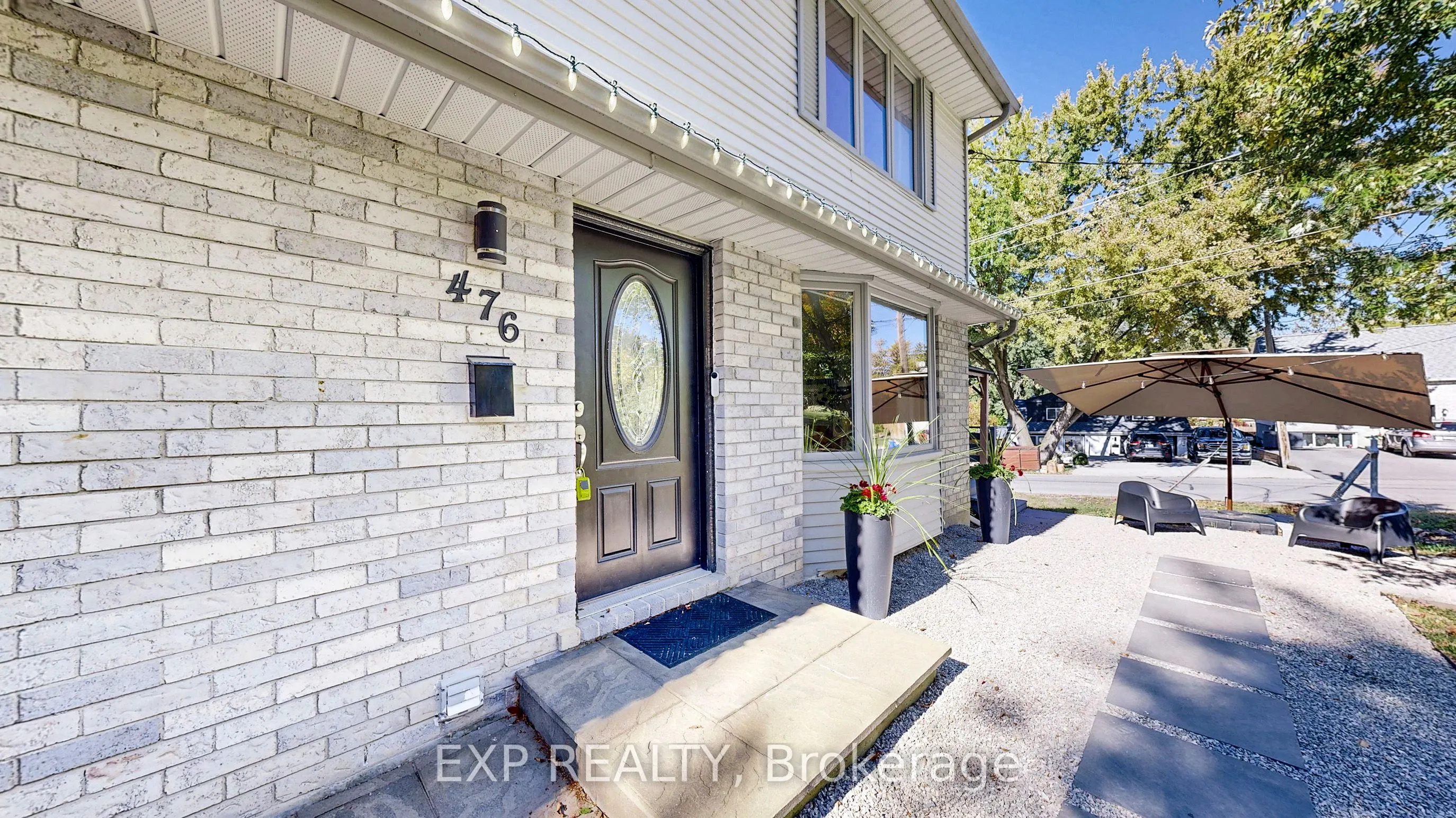476 Aleah Crescent