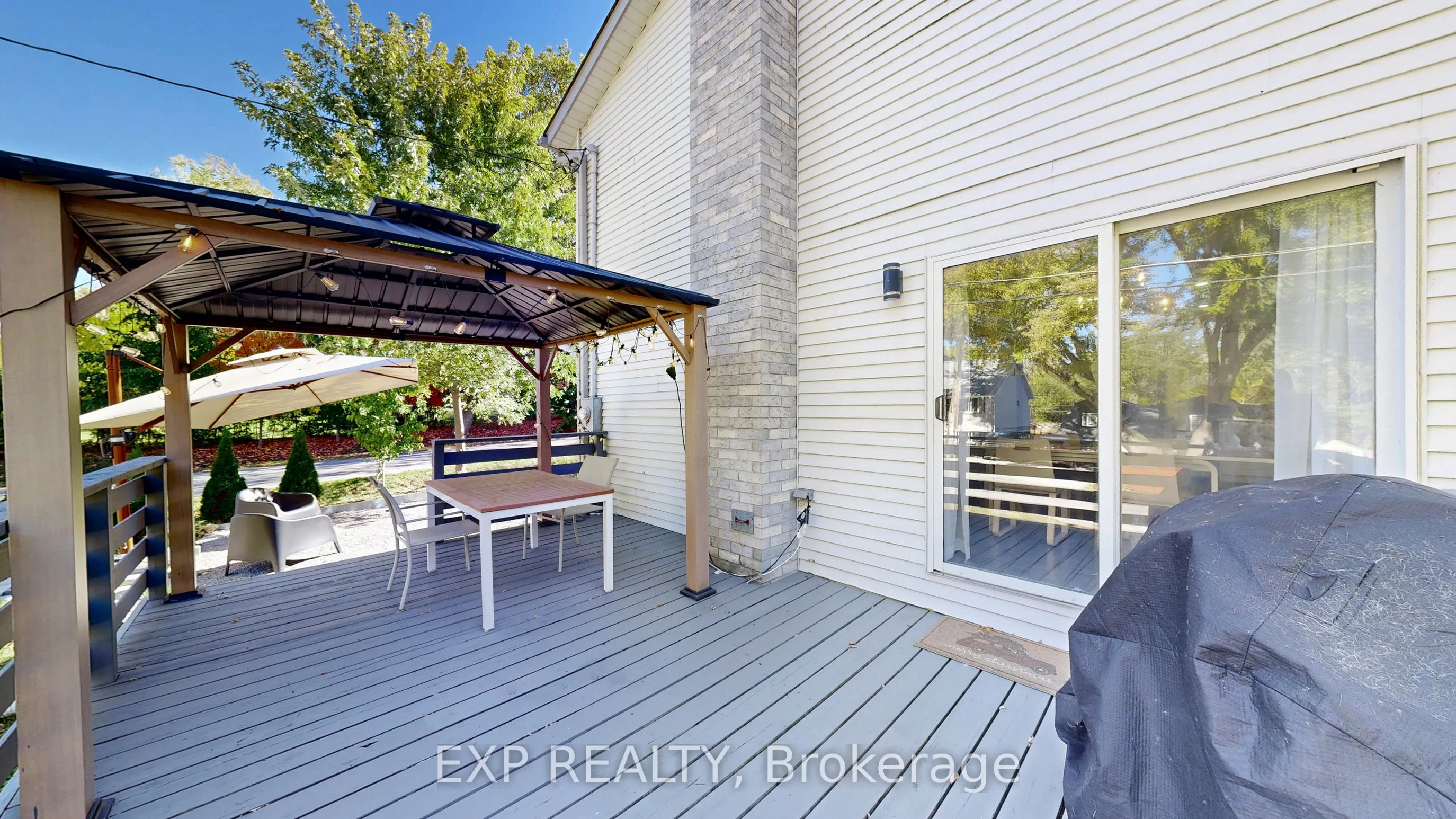 476 Aleah Crescent
