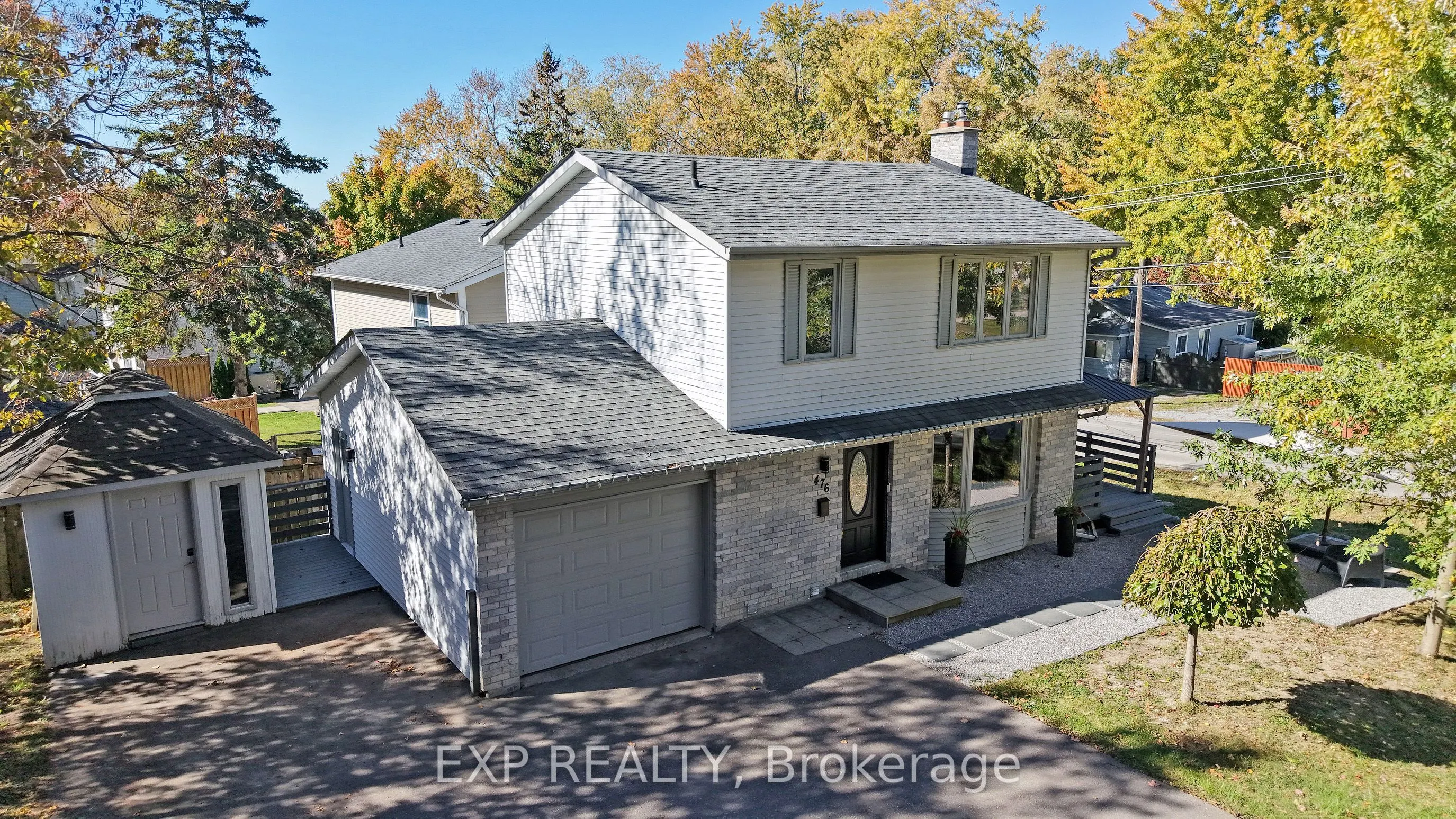 476 Aleah Crescent