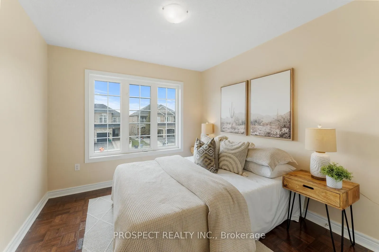 22 Worthview Drive