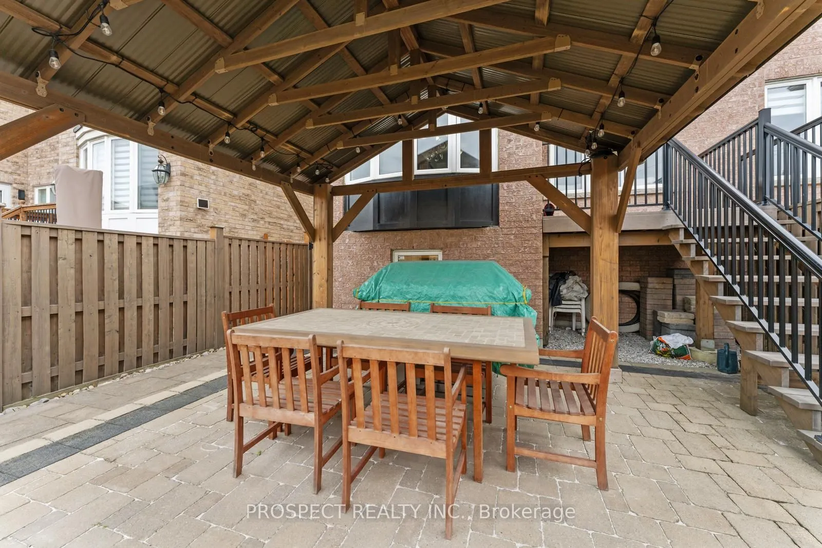22 Worthview Drive