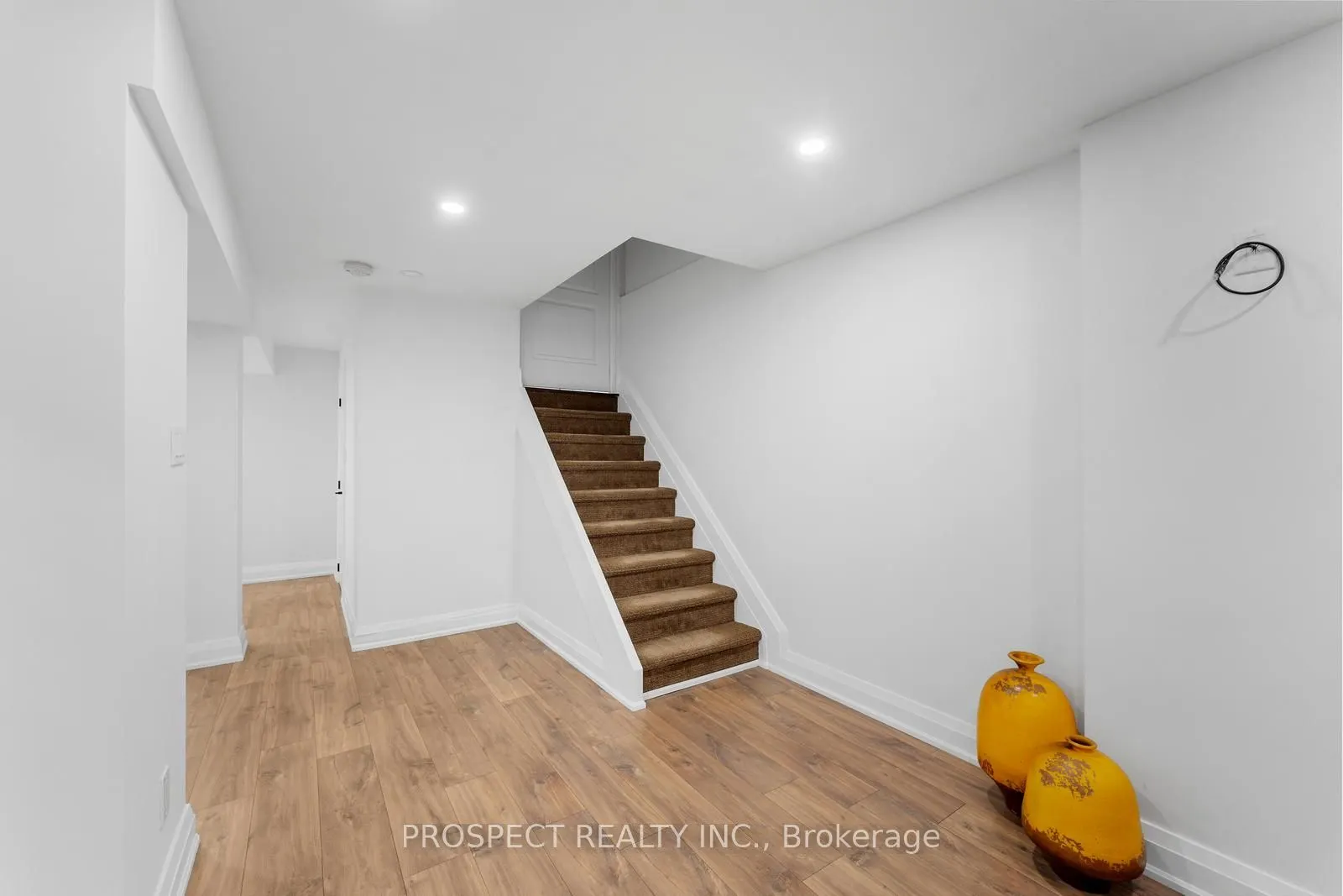 22 Worthview Drive