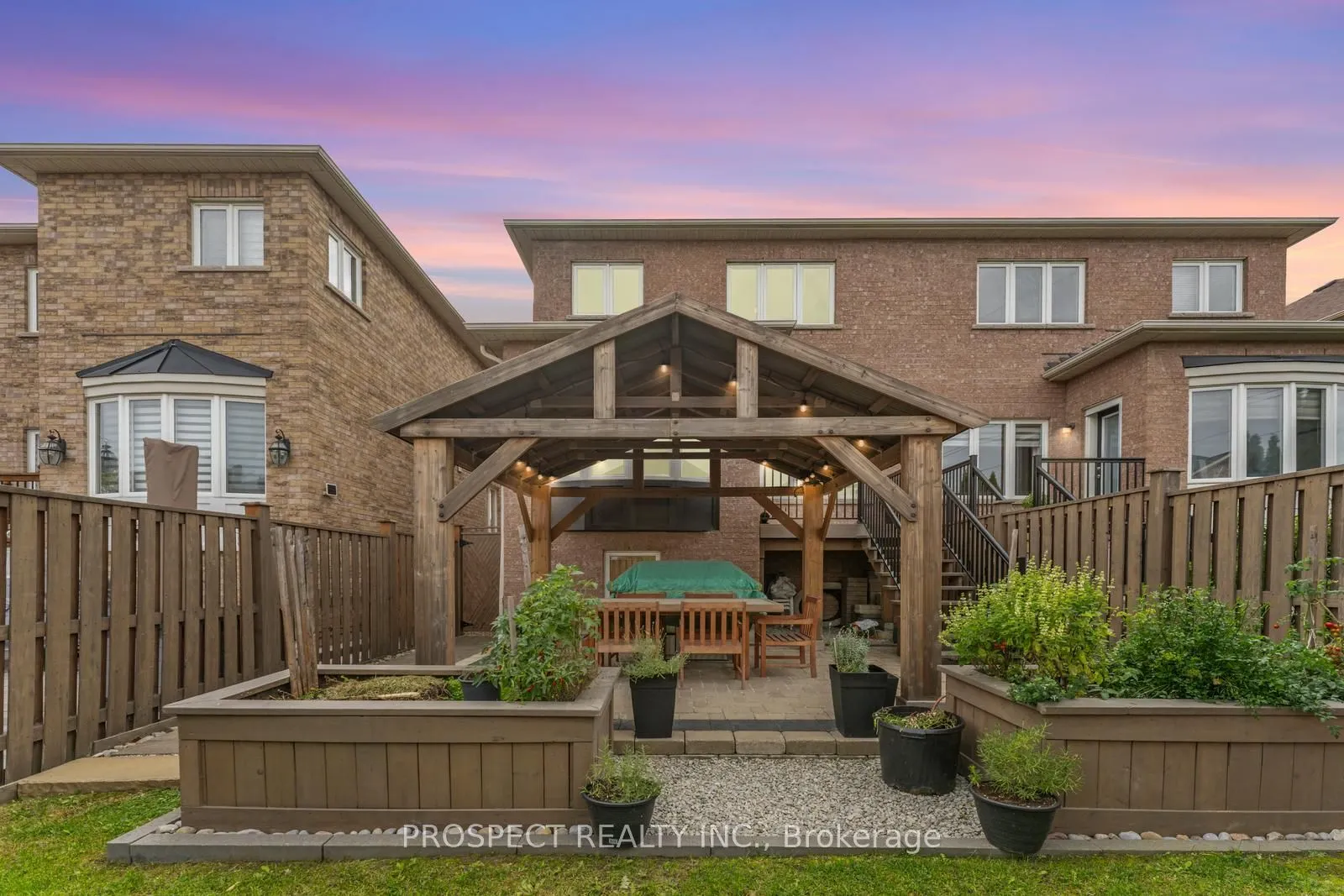 22 Worthview Drive