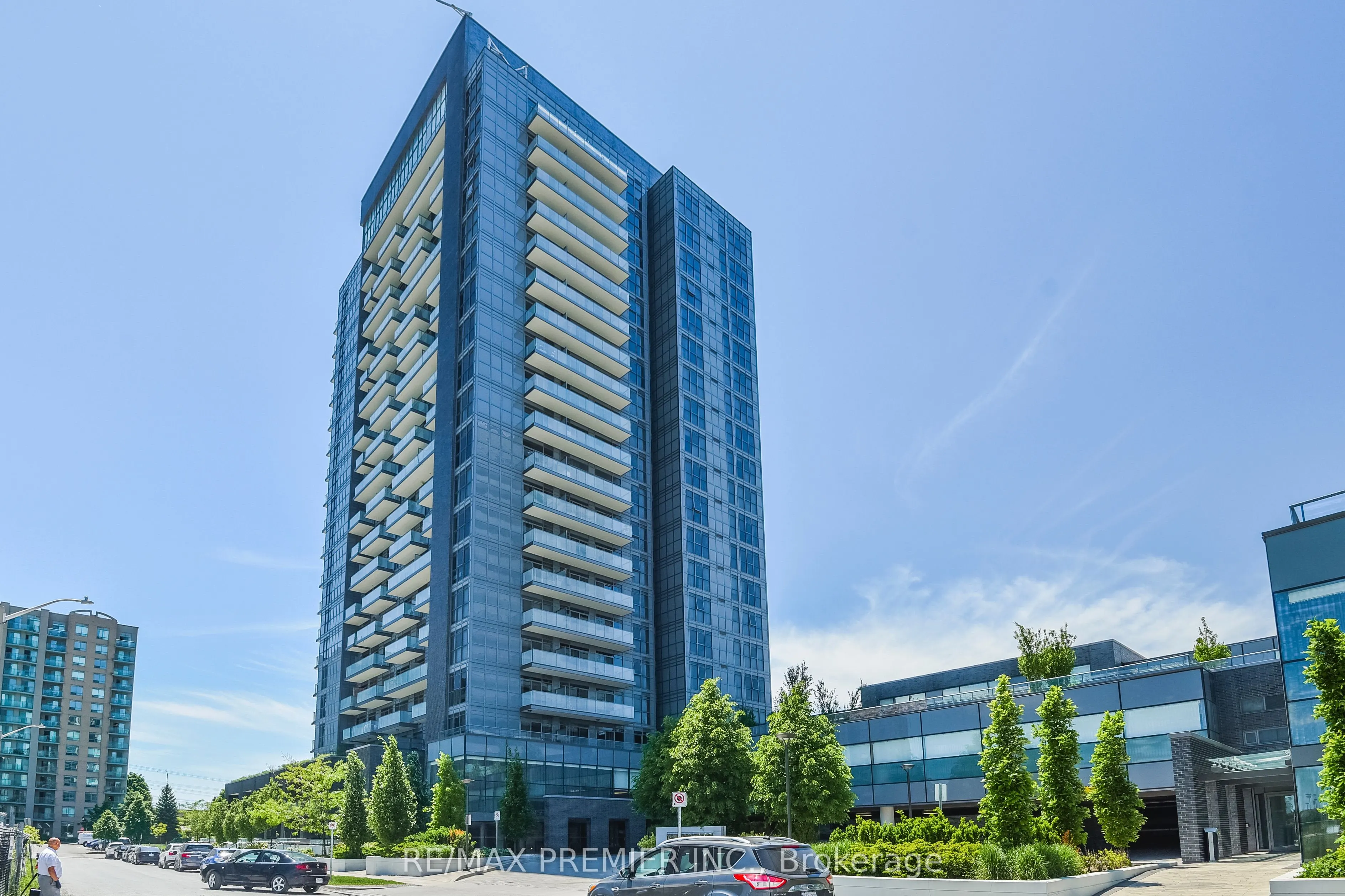 55 Oneida Crescent, #1401