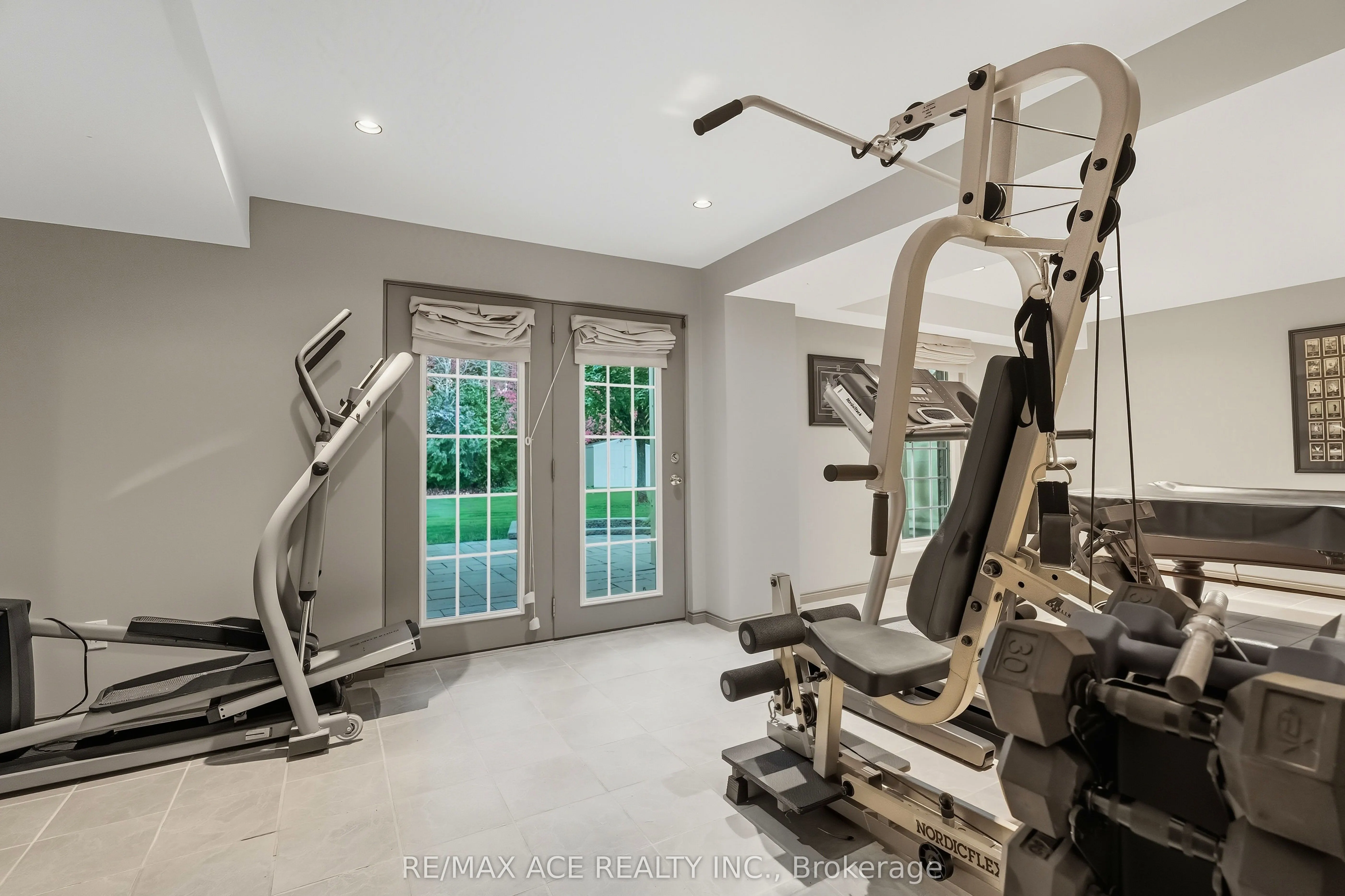 17 Black Willow Court