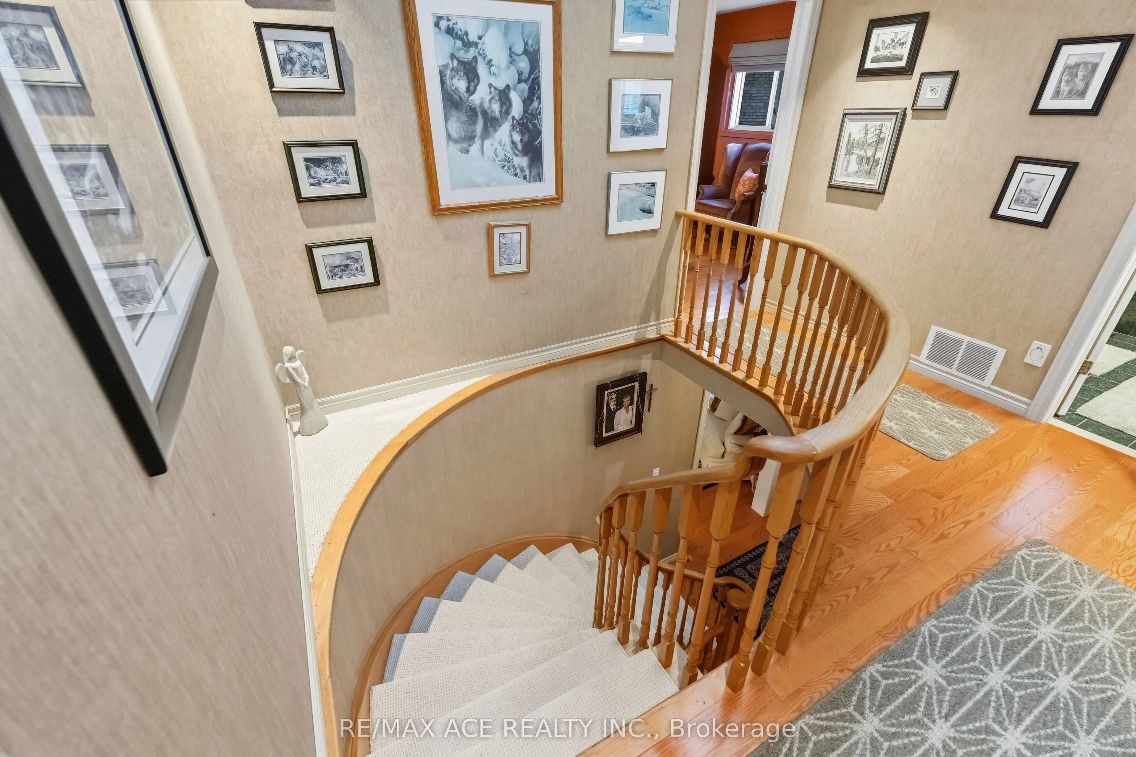 17 Black Willow Court