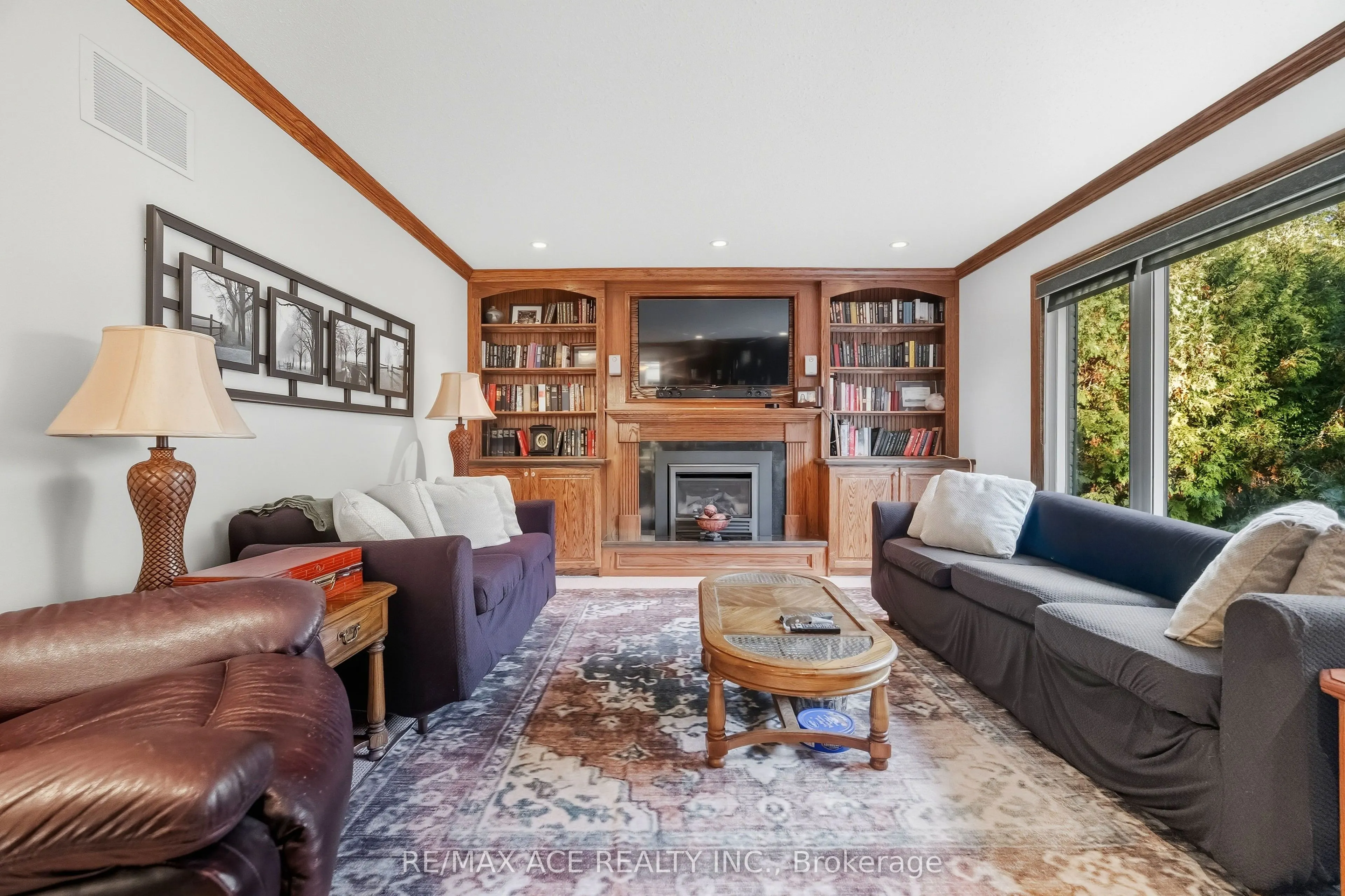 17 Black Willow Court