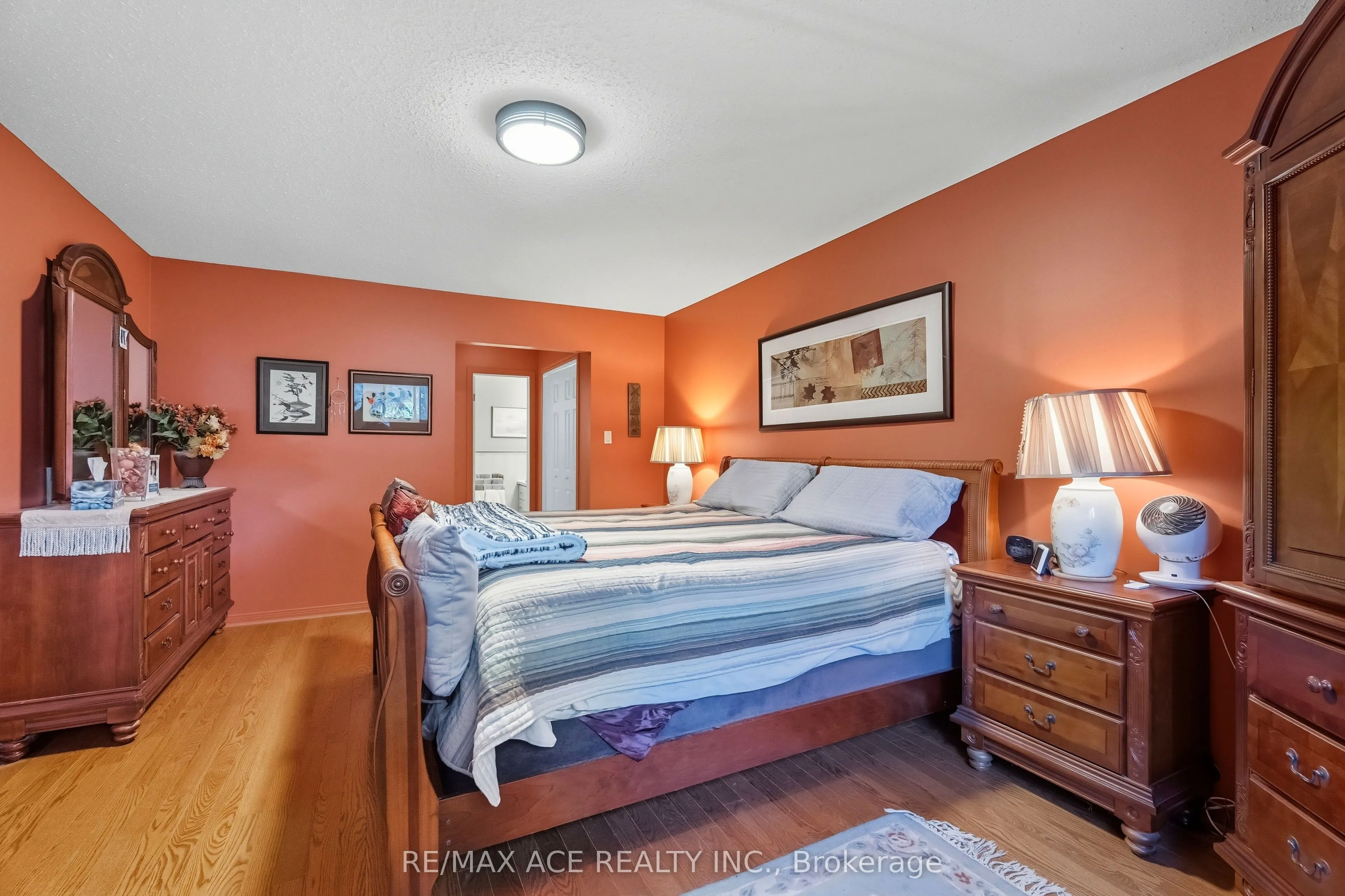 17 Black Willow Court