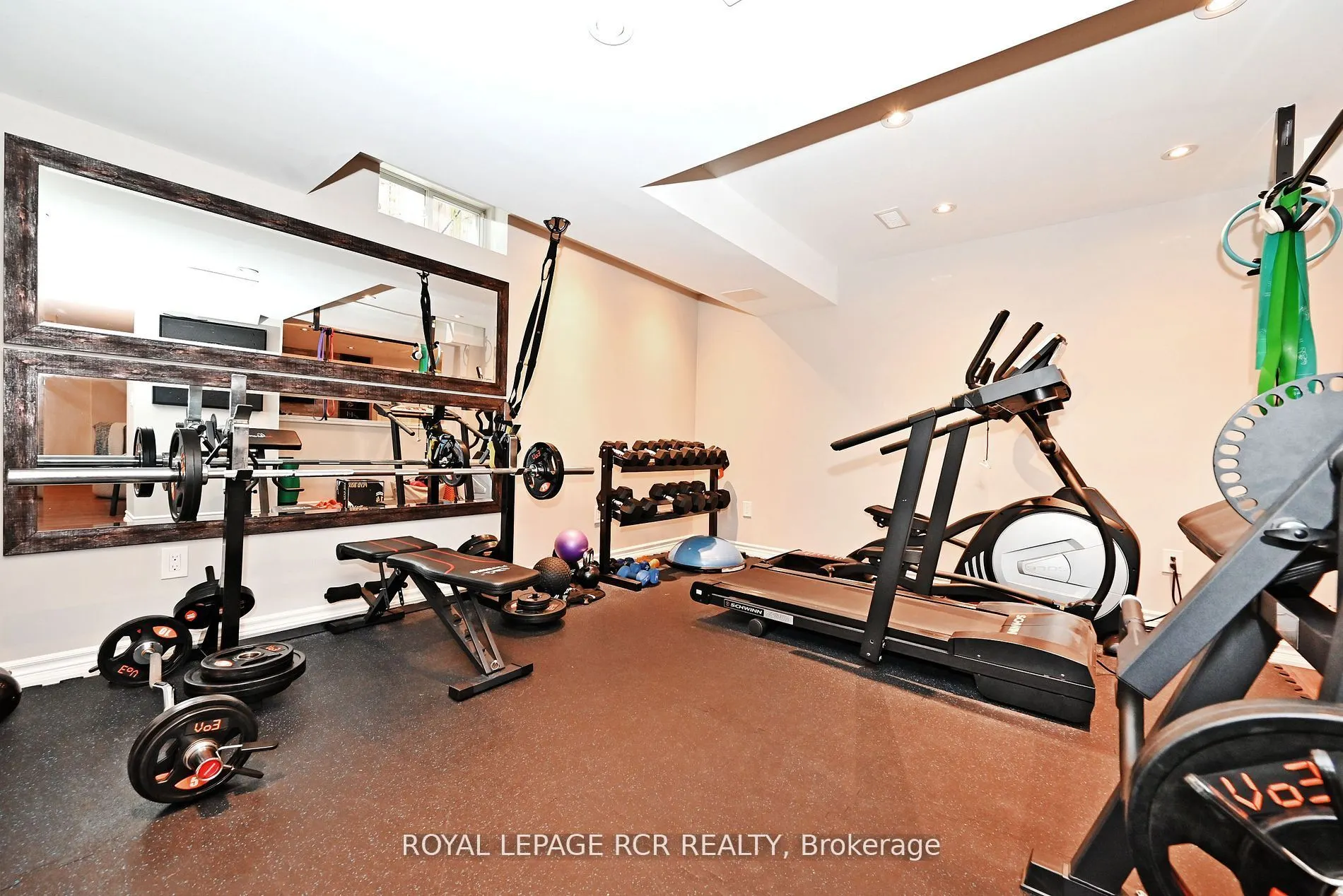 142 Regatta Avenue