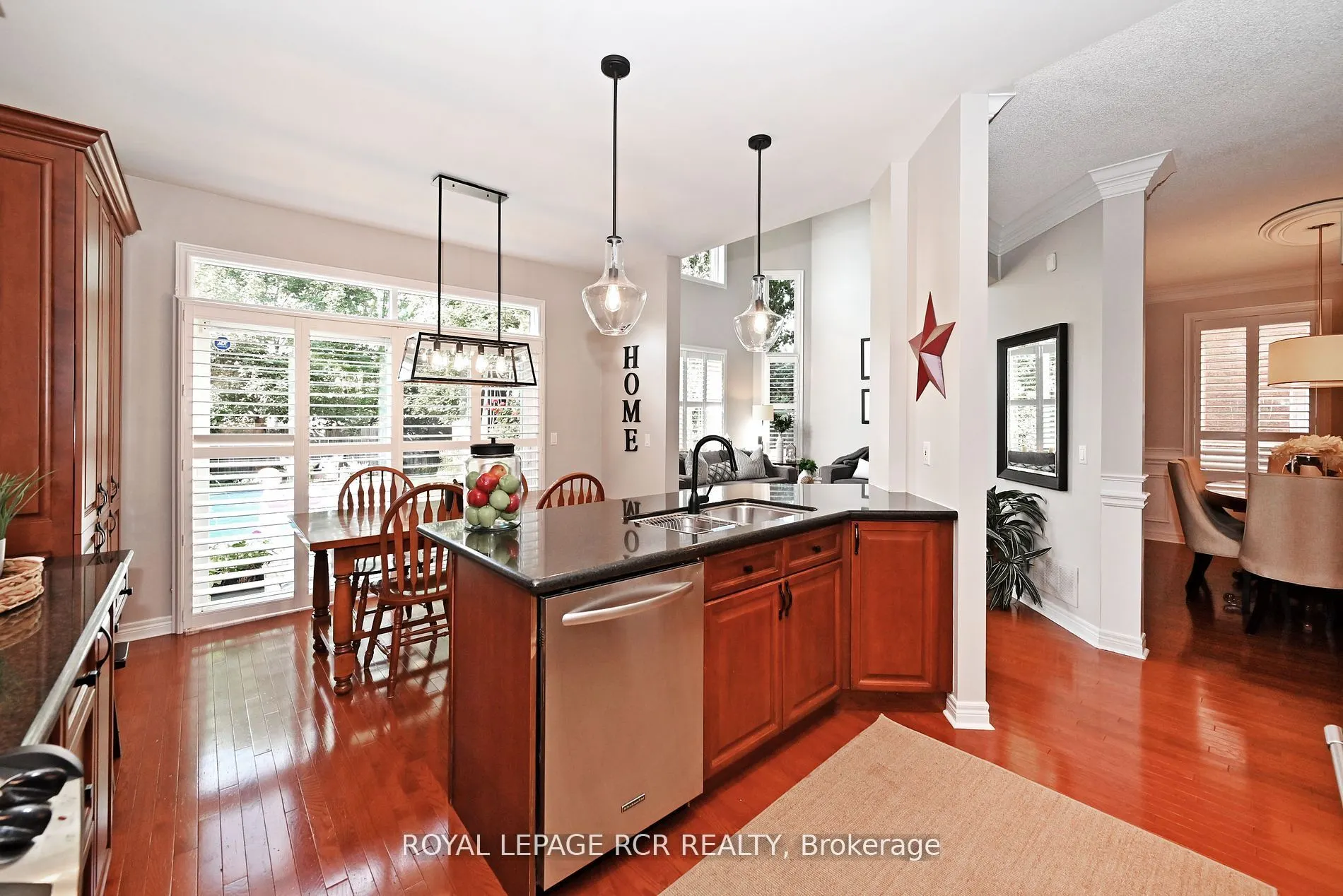 142 Regatta Avenue
