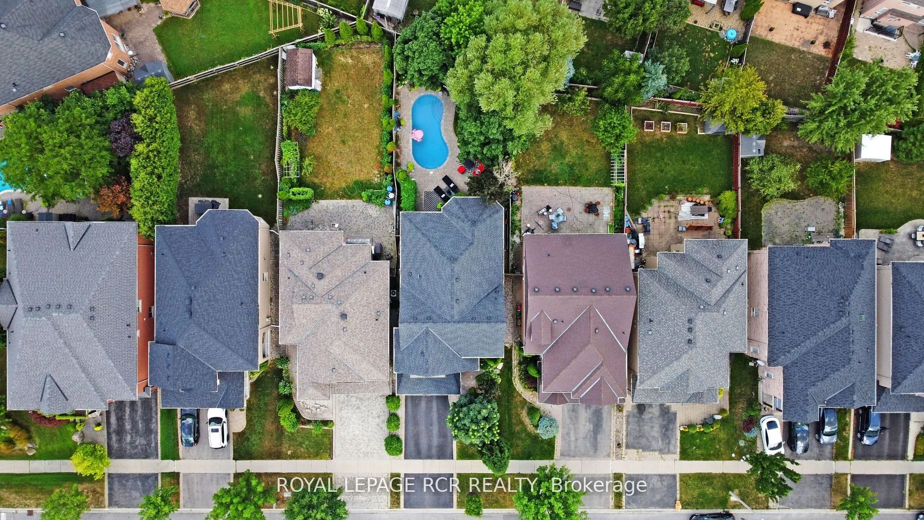 142 Regatta Avenue