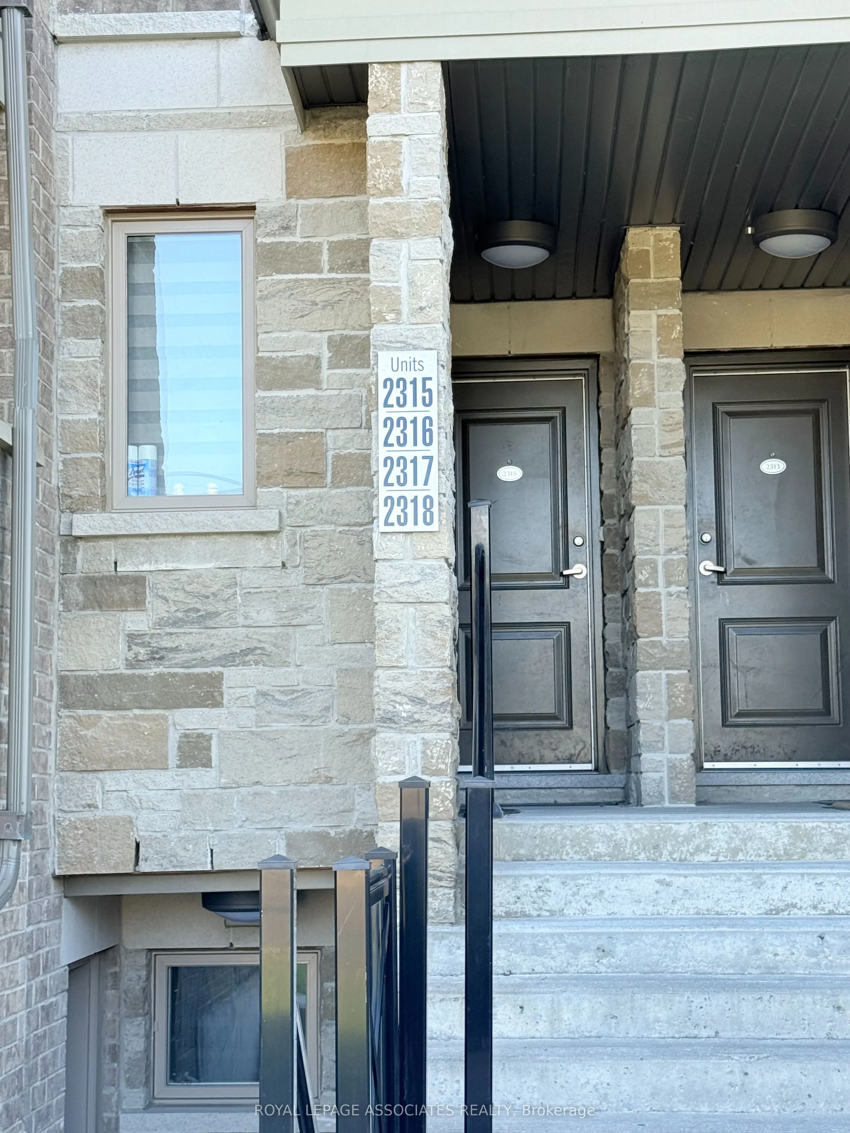 20 Westmeath Lane, #2318