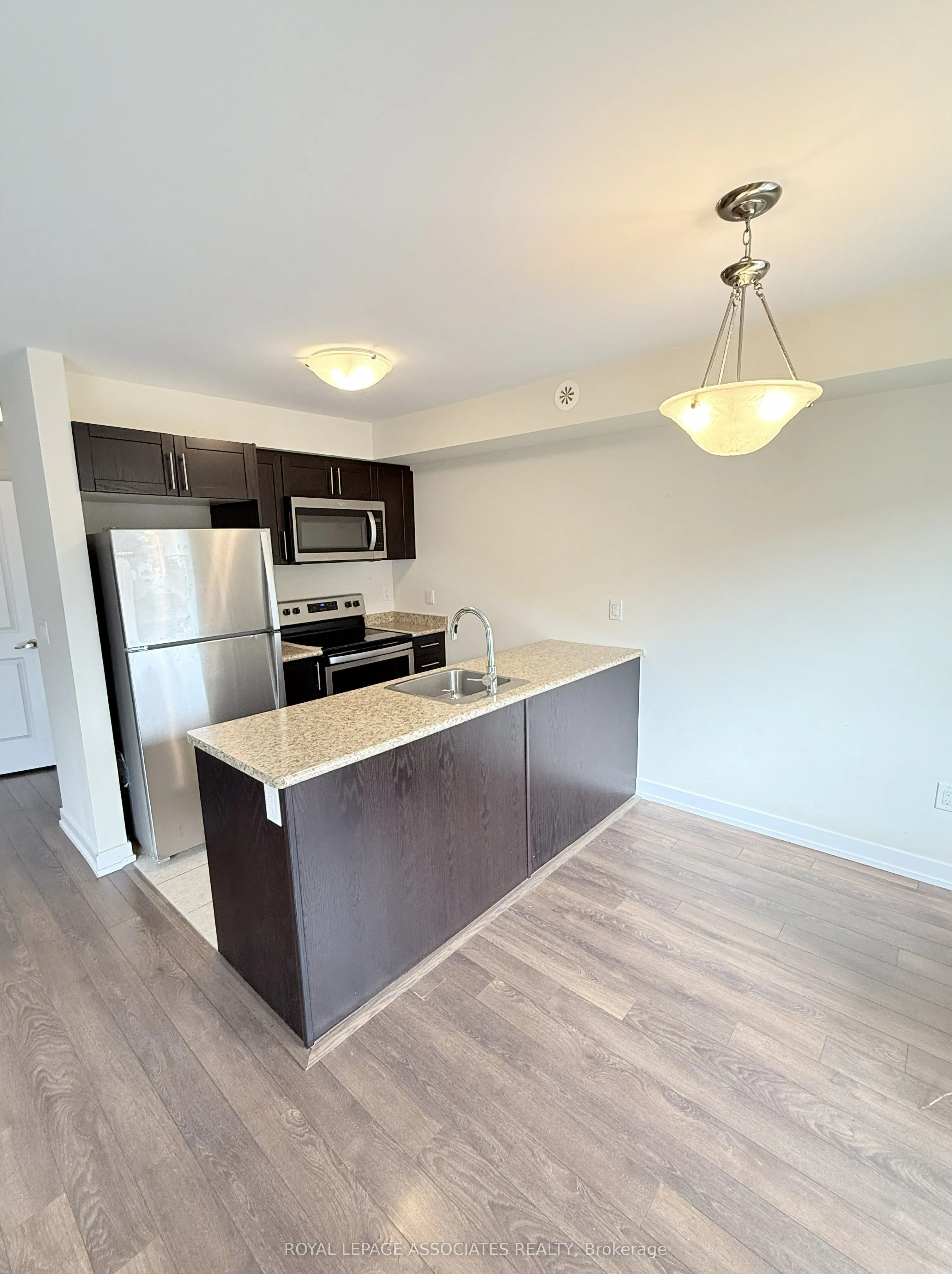 20 Westmeath Lane, #2318