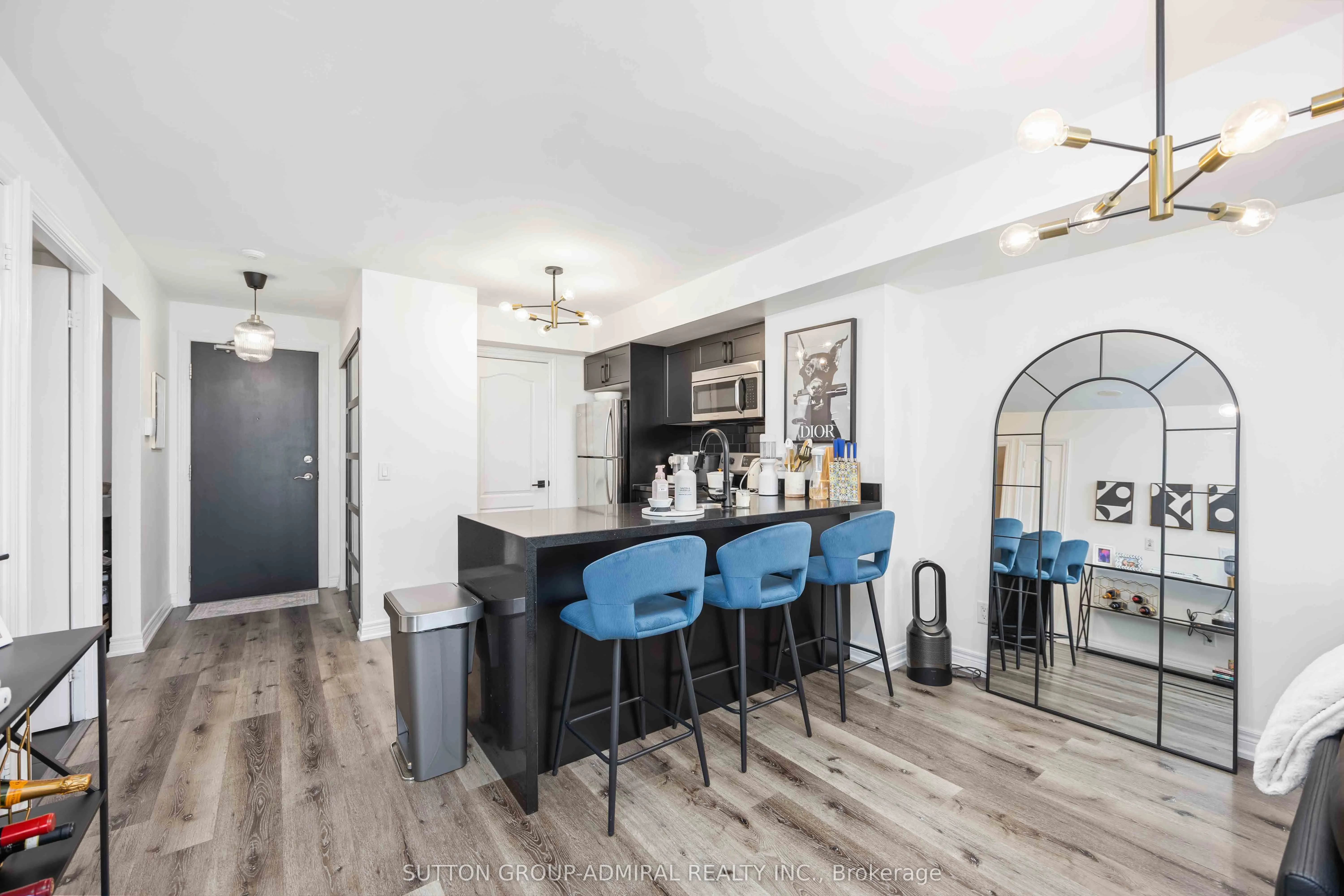 50 Disera Drive, #1109