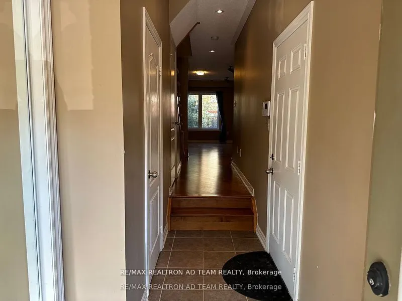15 Latitude Lane