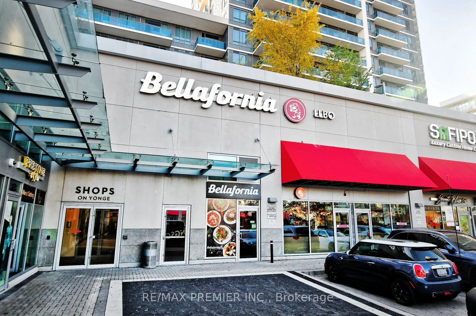 7181 Yonge Street, #44