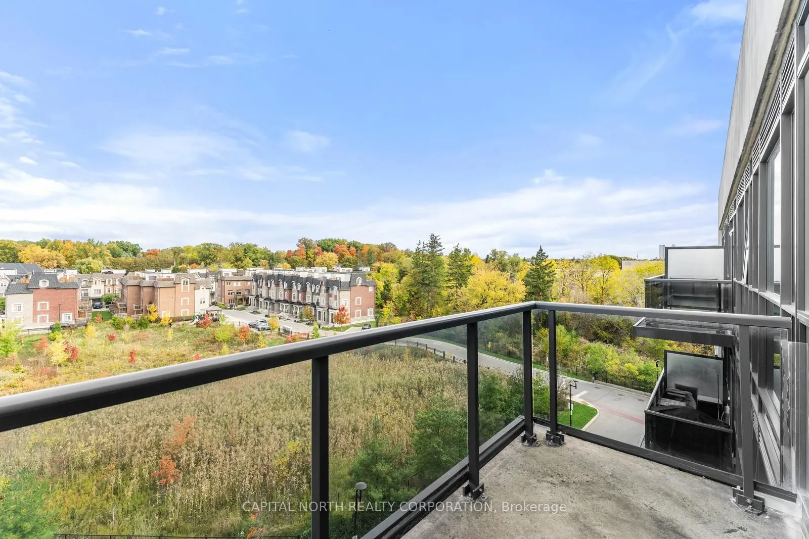 4700 Highway 7, #606