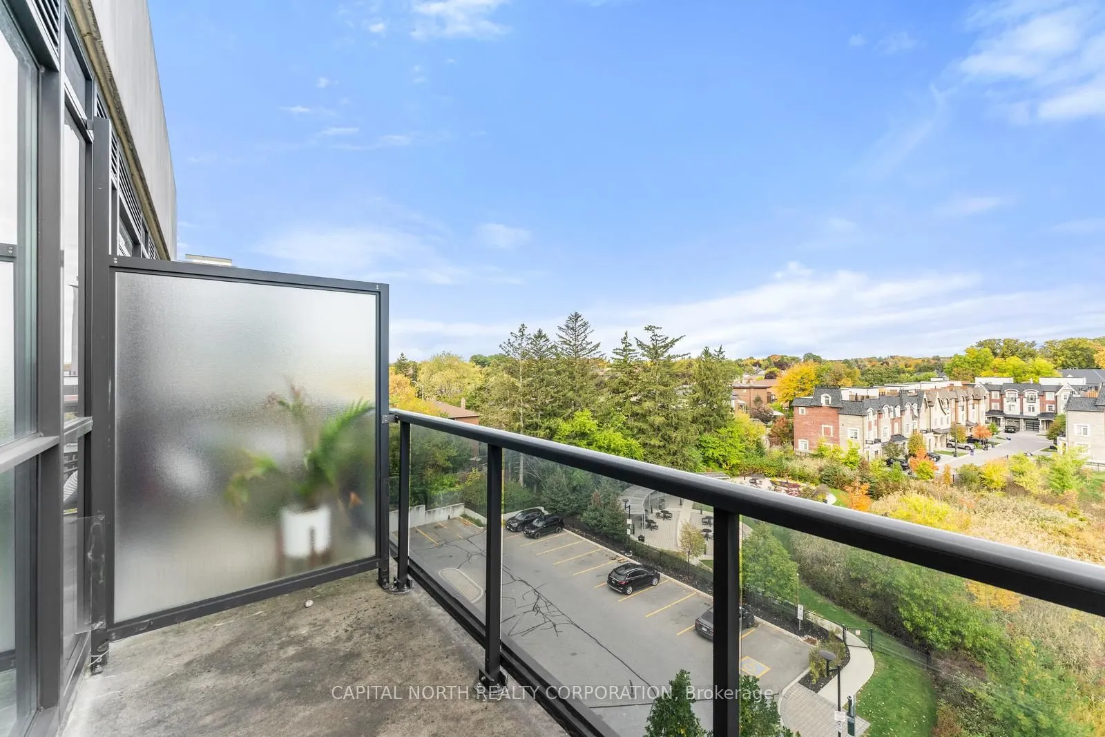 4700 Highway 7, #606