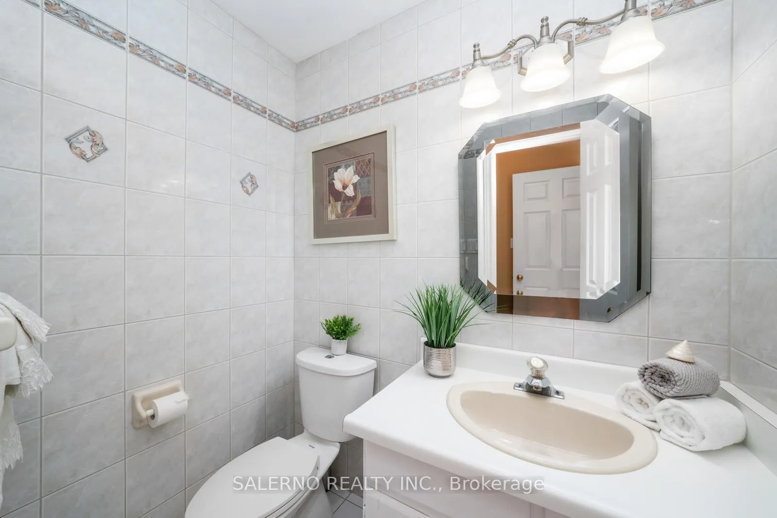 42 Columbus Avenue