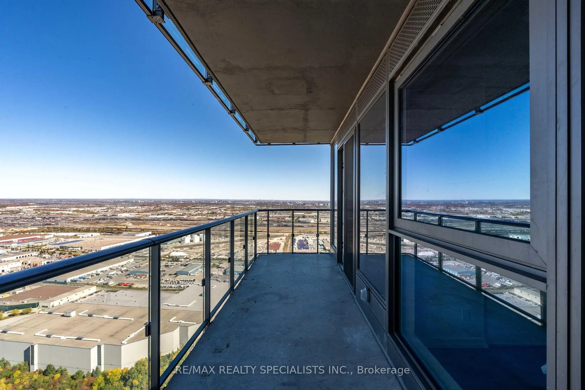 7890 Jane Street N, #5609