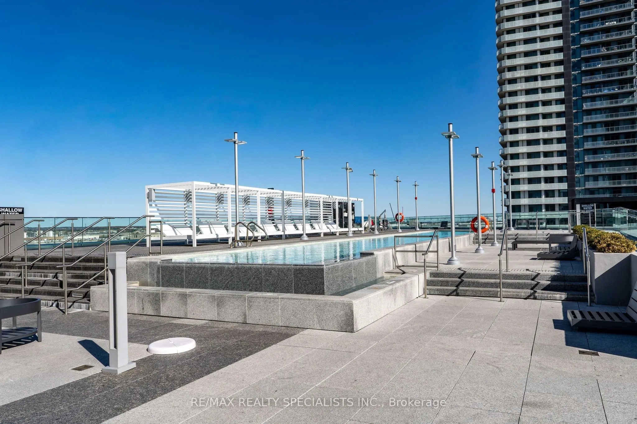 7890 Jane Street N, #5609