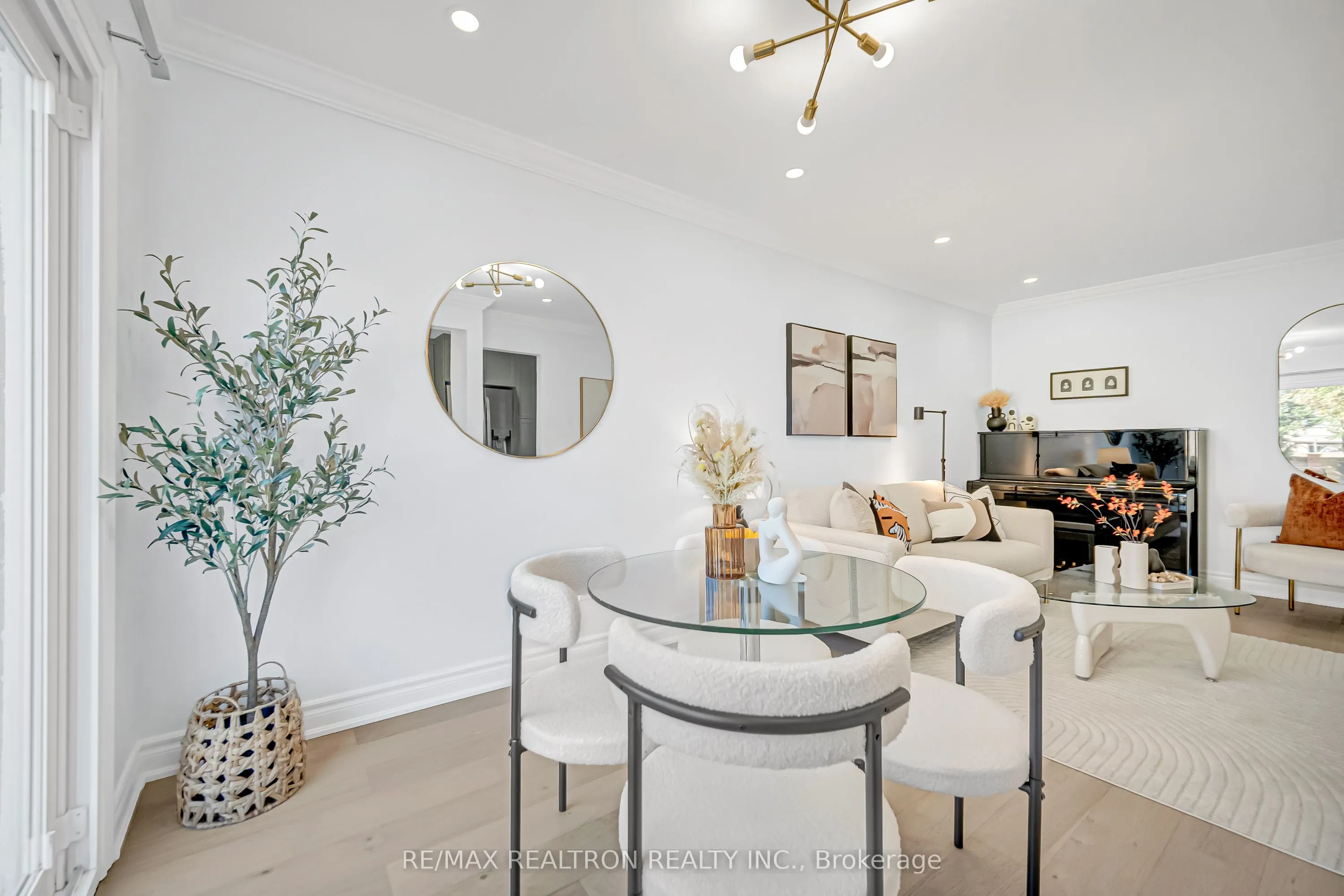 33 Chichester Road