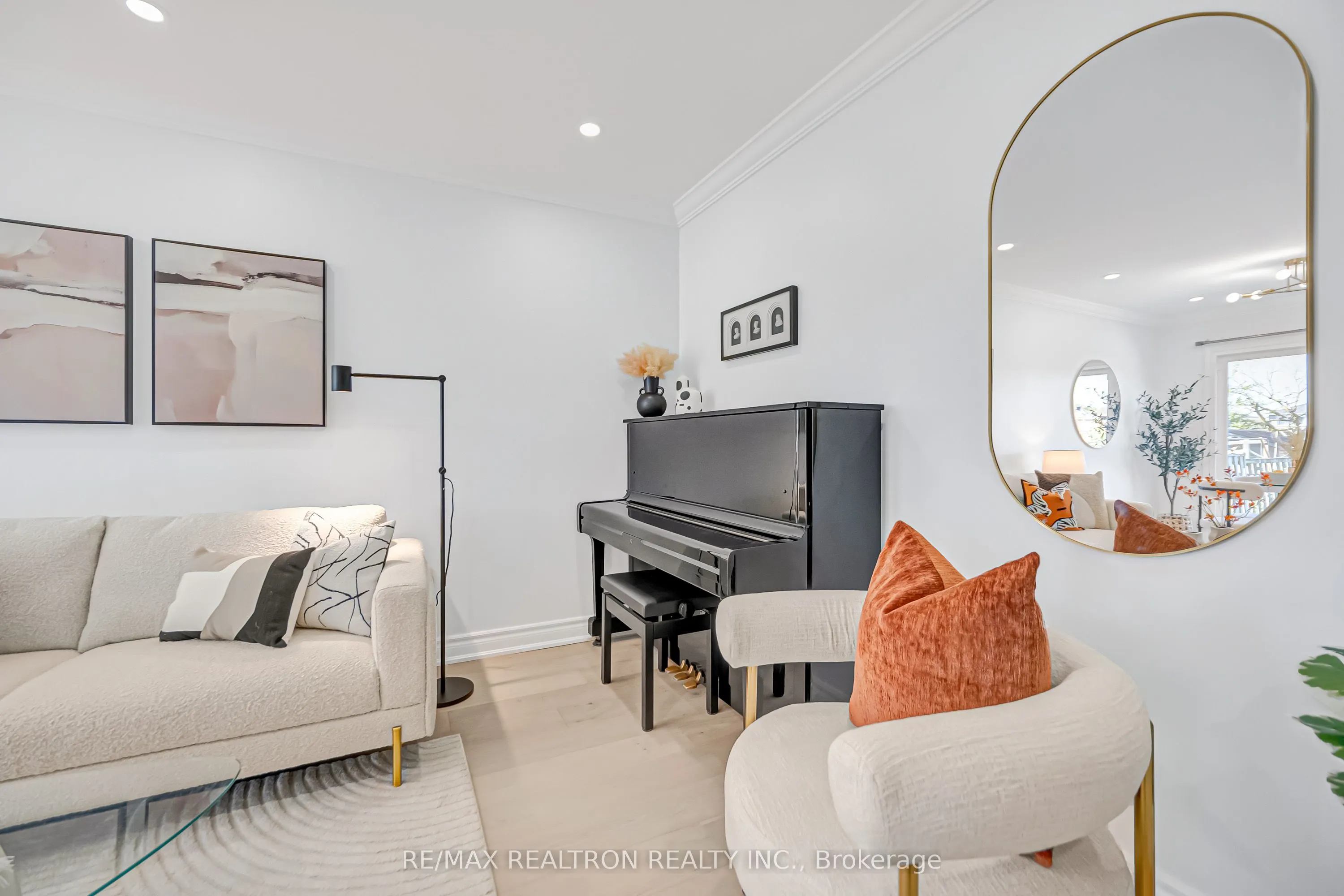33 Chichester Road