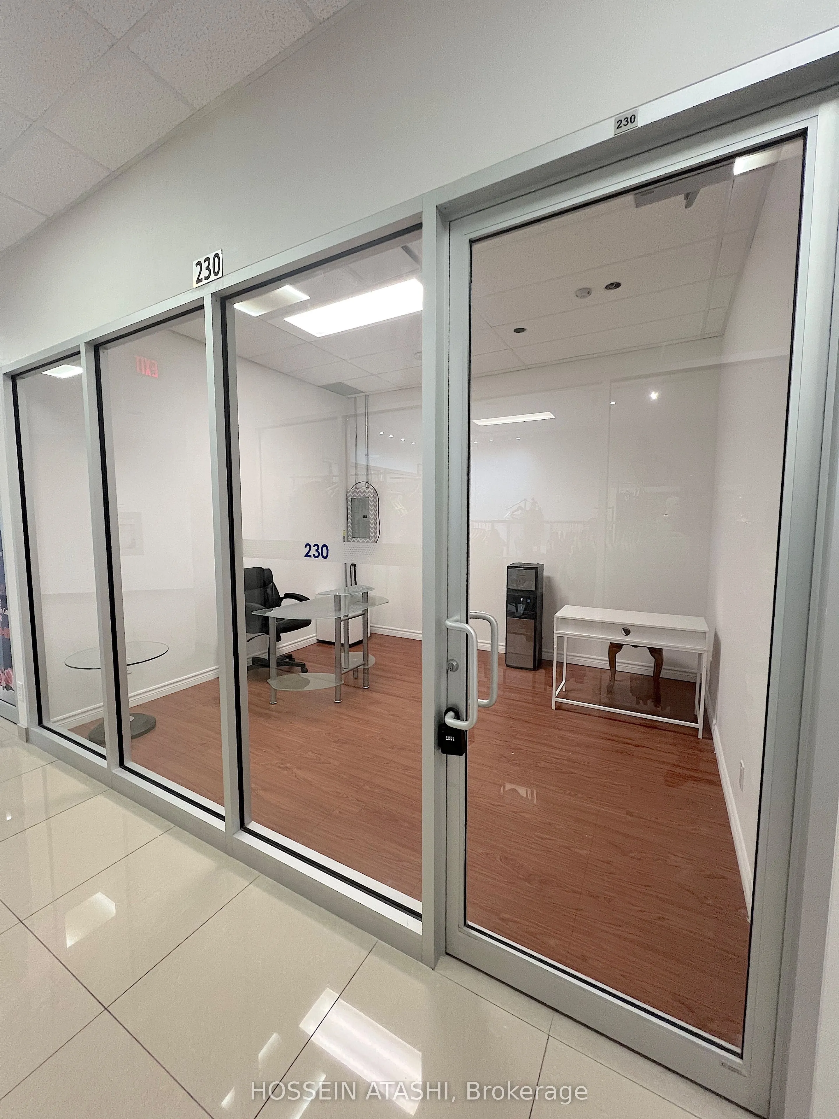 7163 Yonge Street, #230