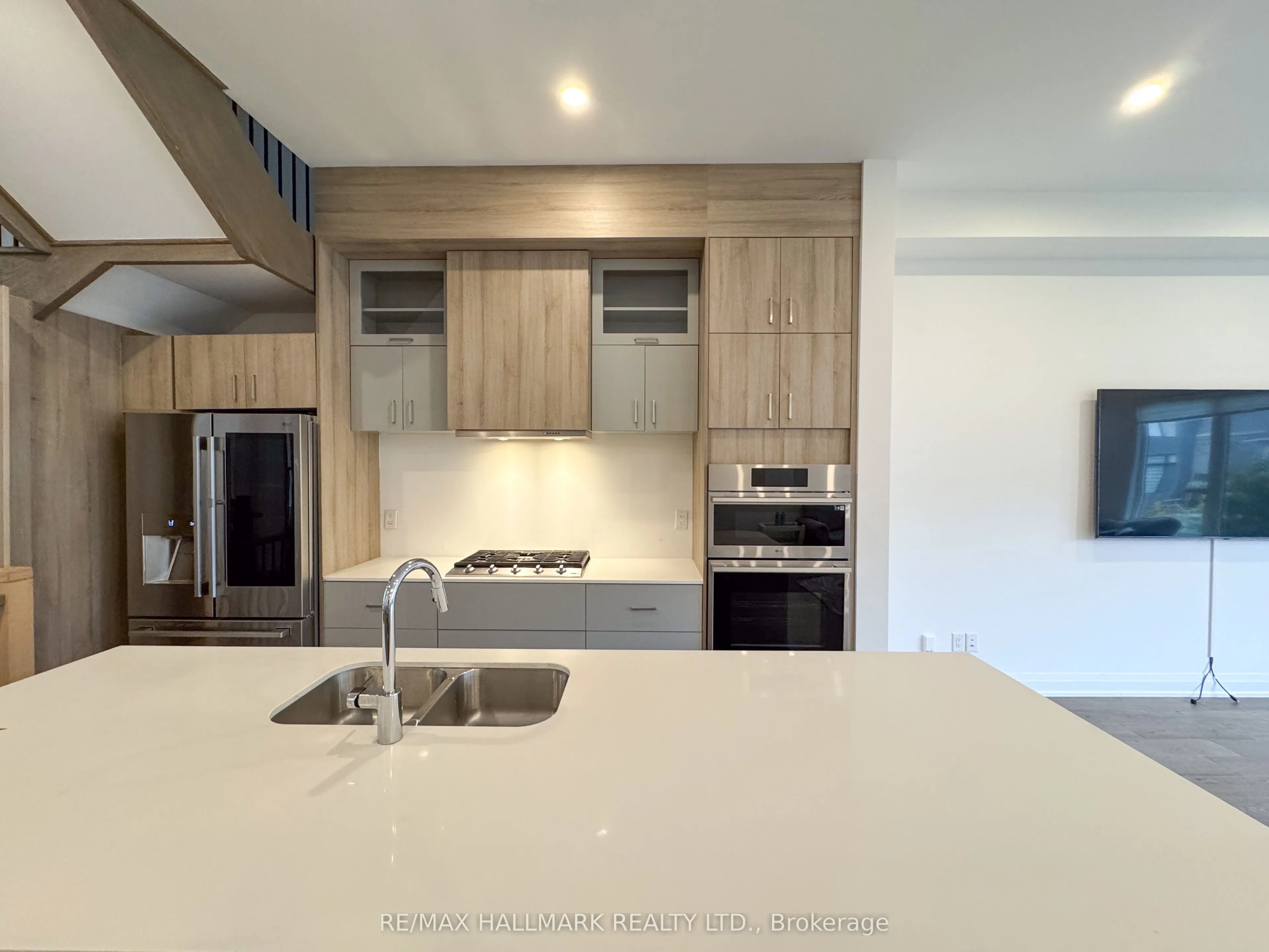 22 Direzze Court