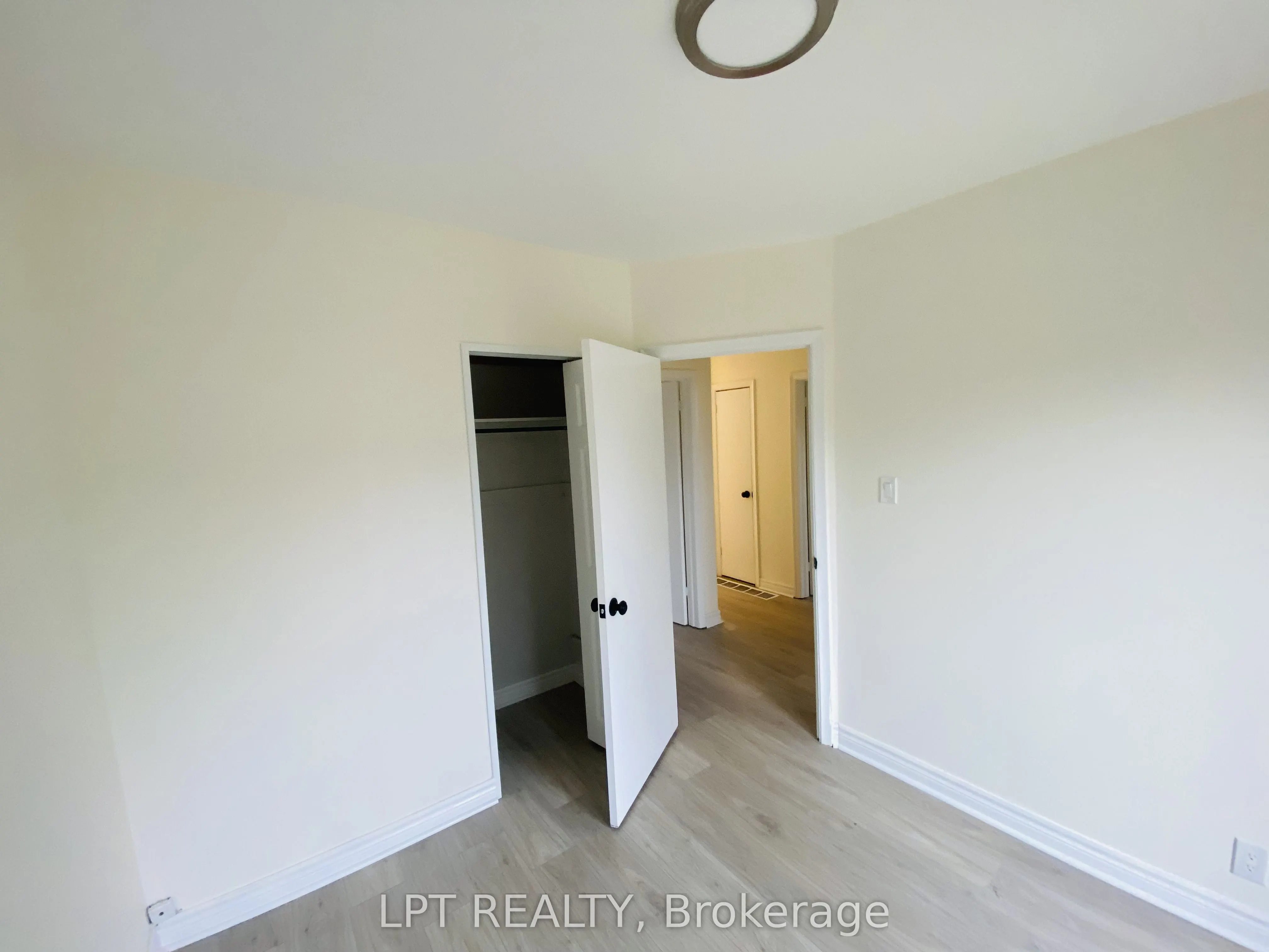 26 Davis Drive, #Main