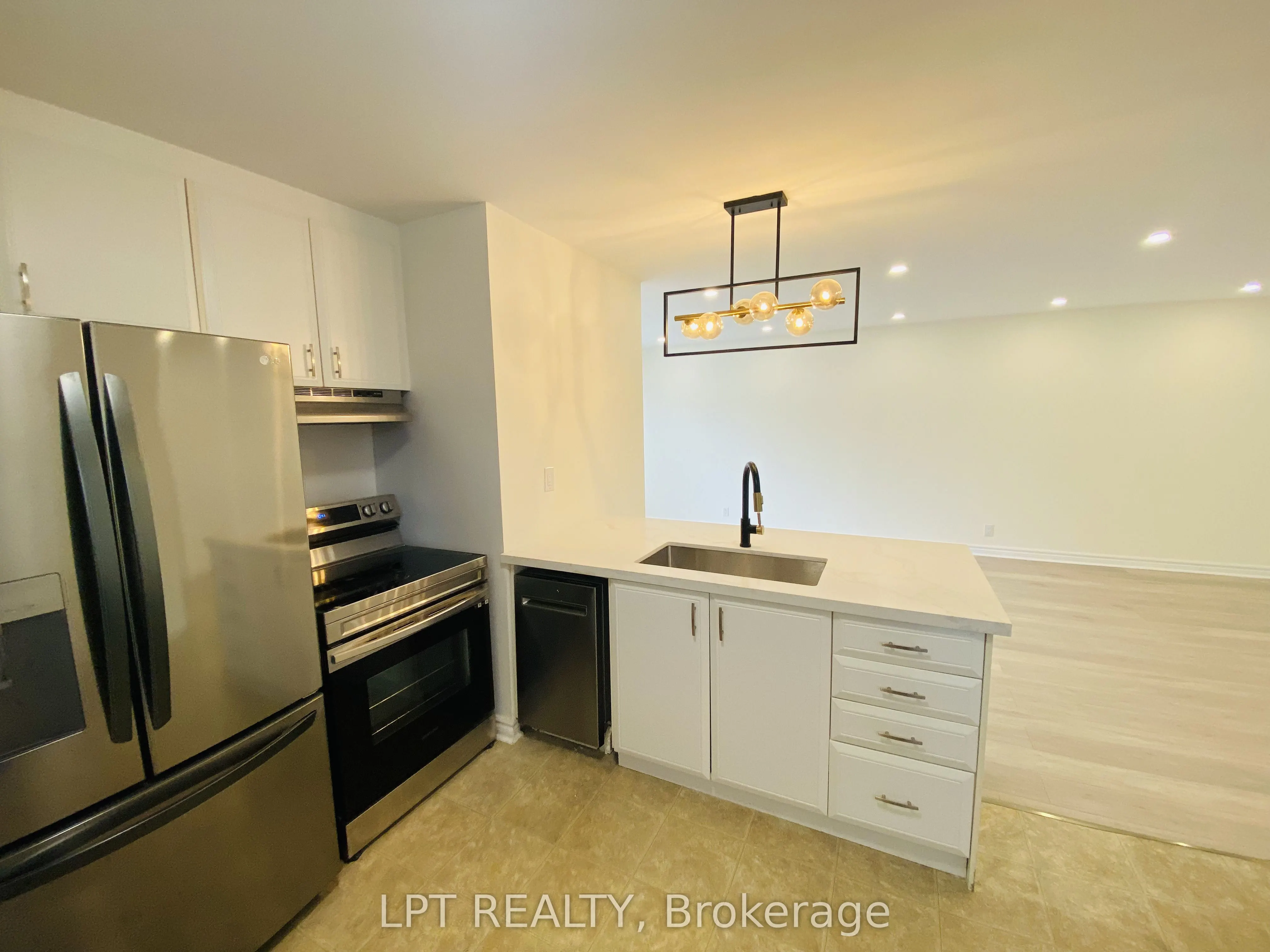 26 Davis Drive, #Main