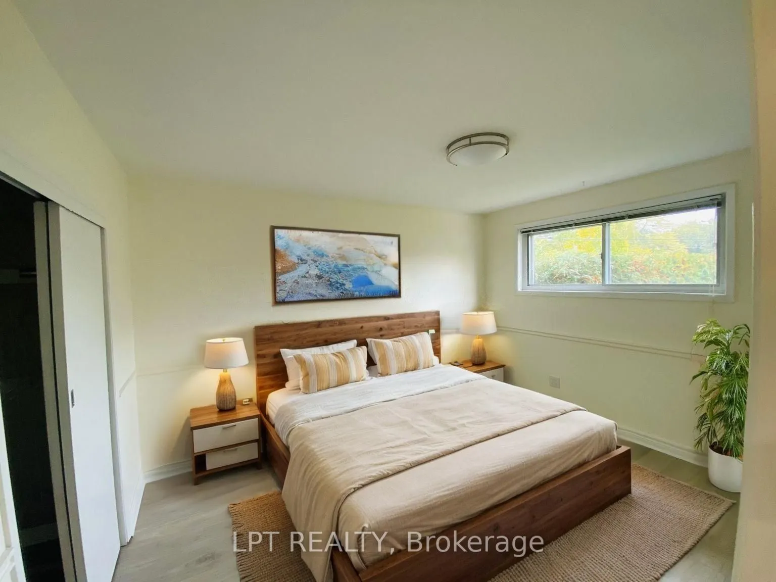 26 Davis Drive, #Main