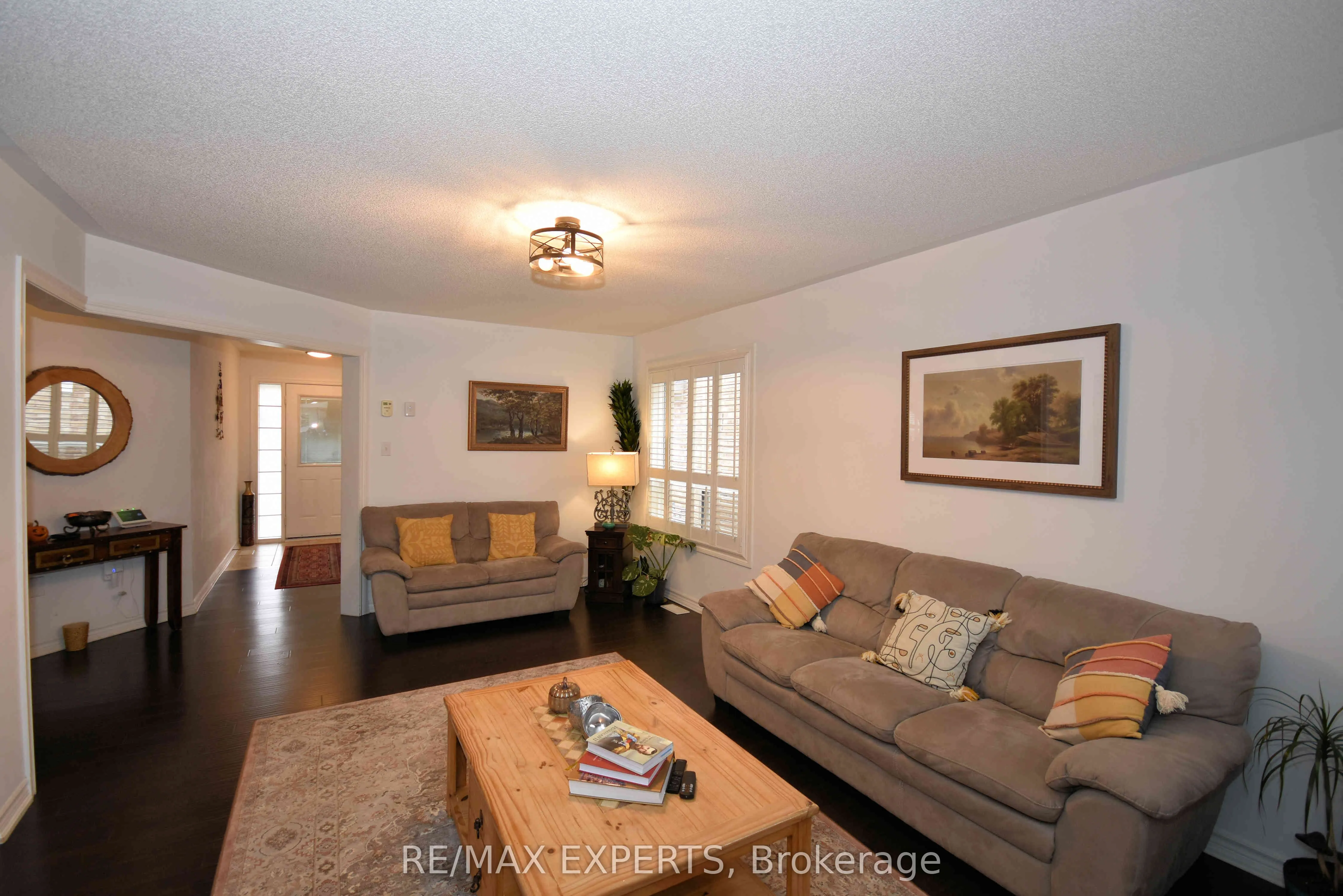136 Donald Stewart Crescent