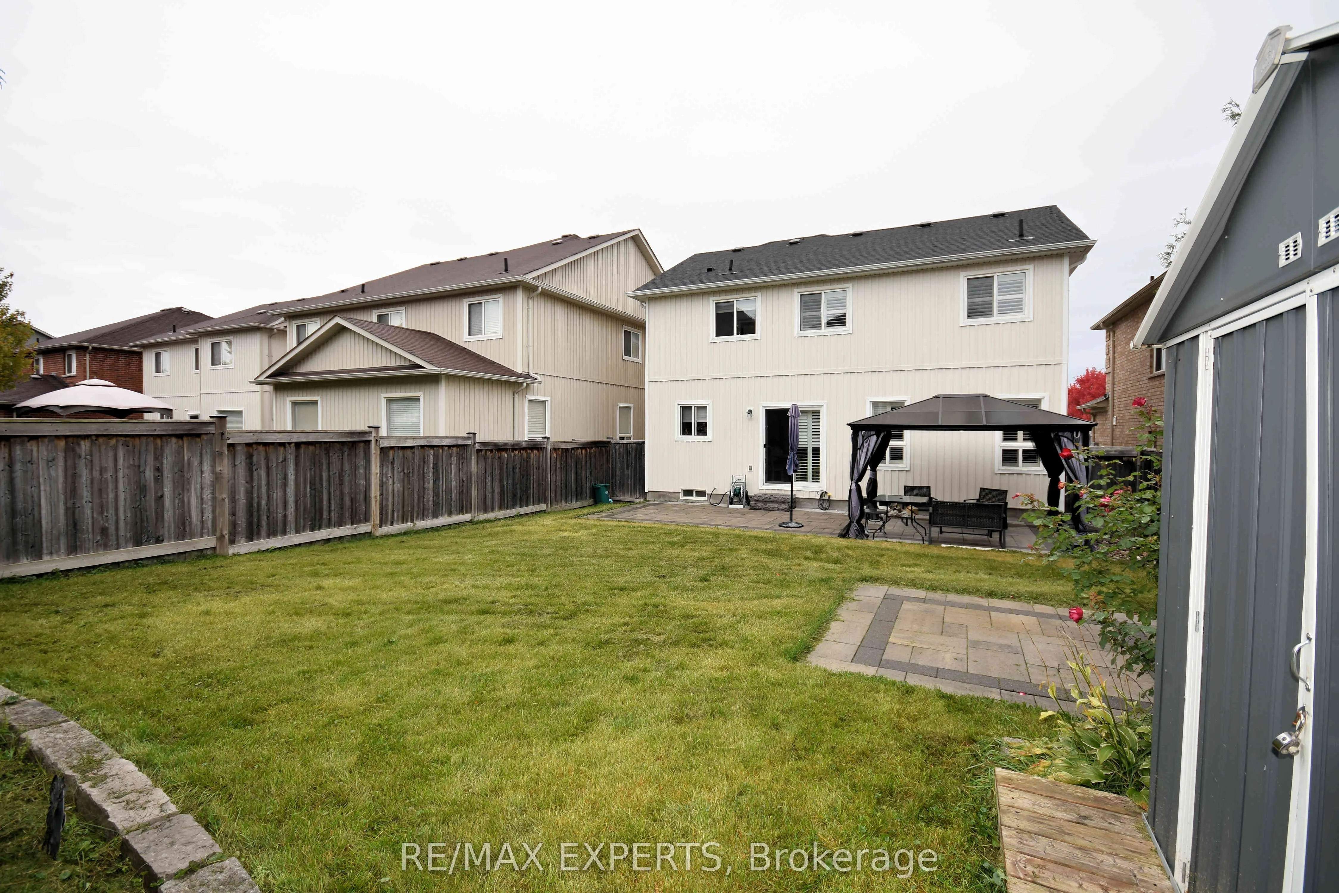 136 Donald Stewart Crescent