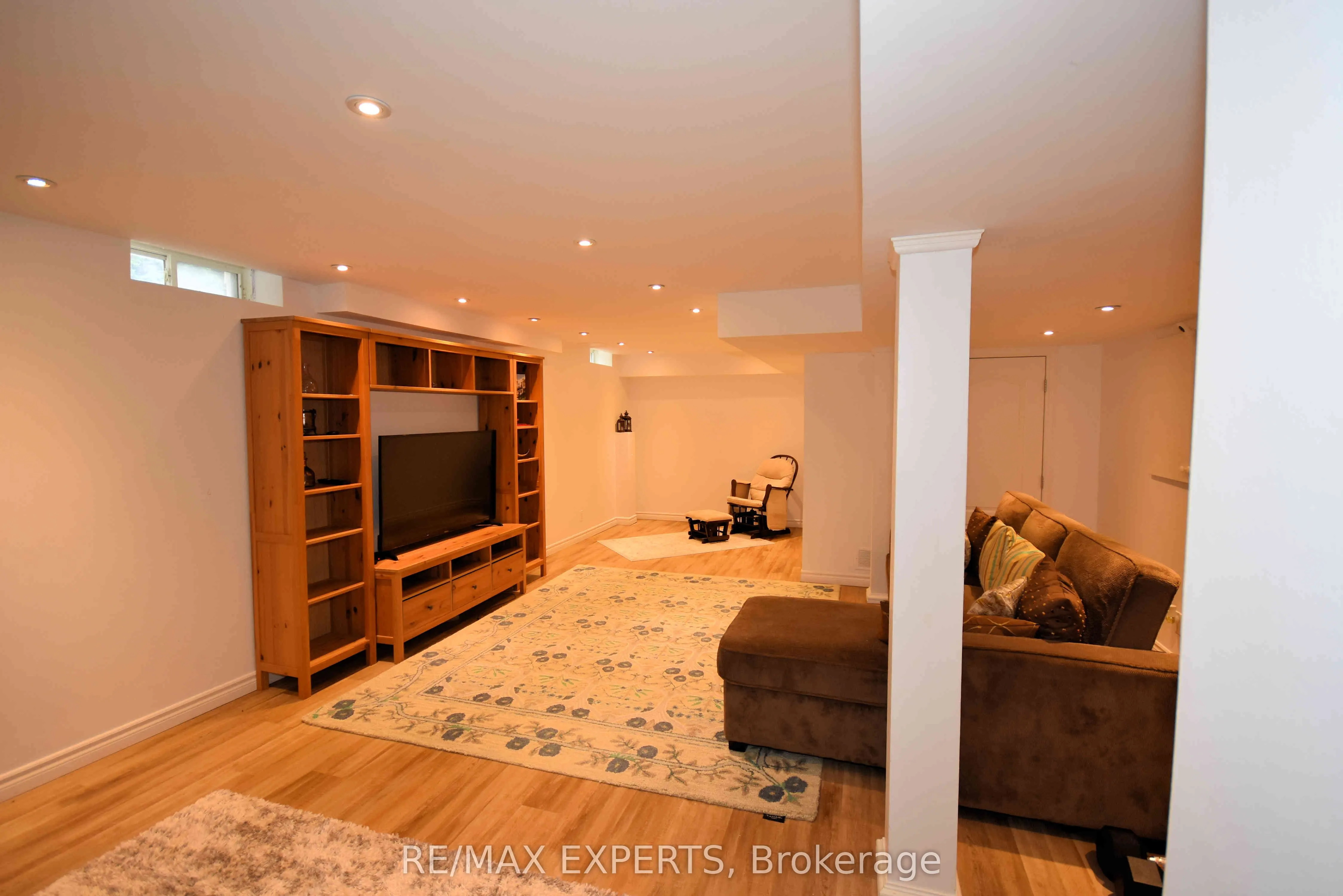 136 Donald Stewart Crescent