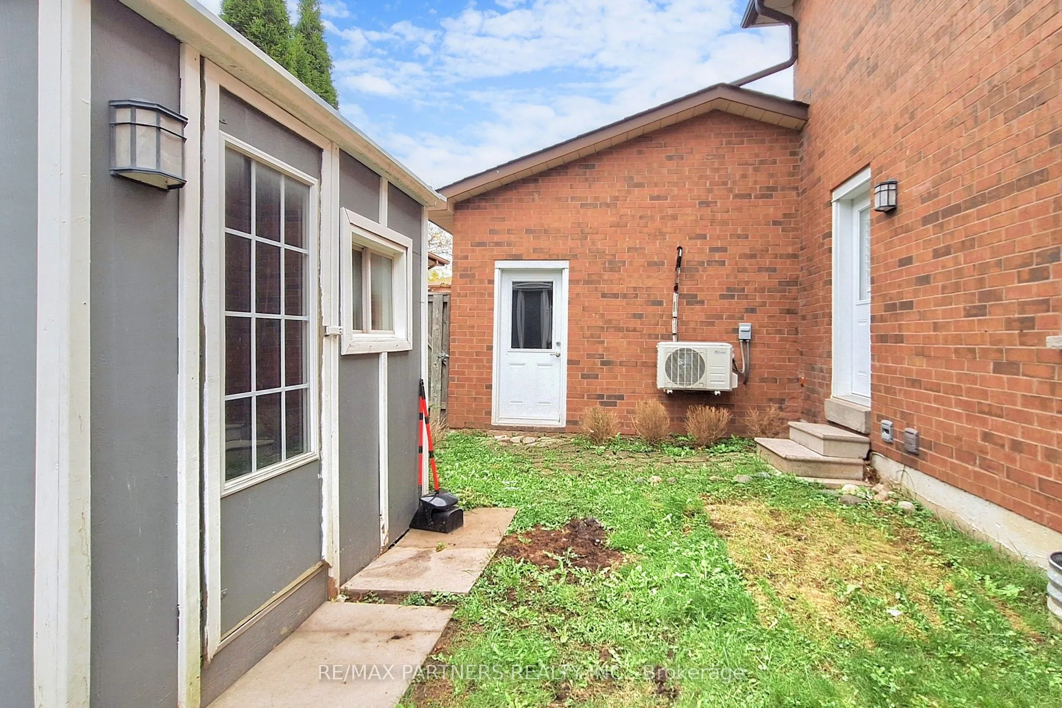 6 Geoffrey Crescent