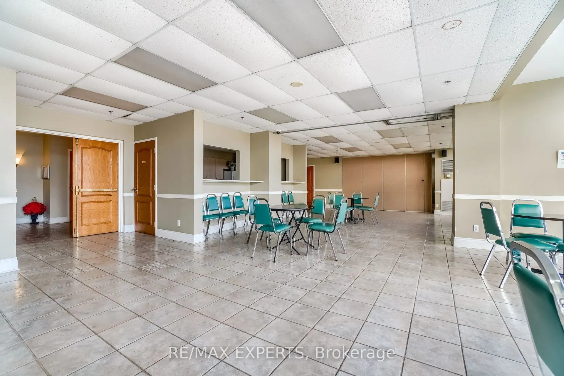 7373 Martin Grove Road, #309