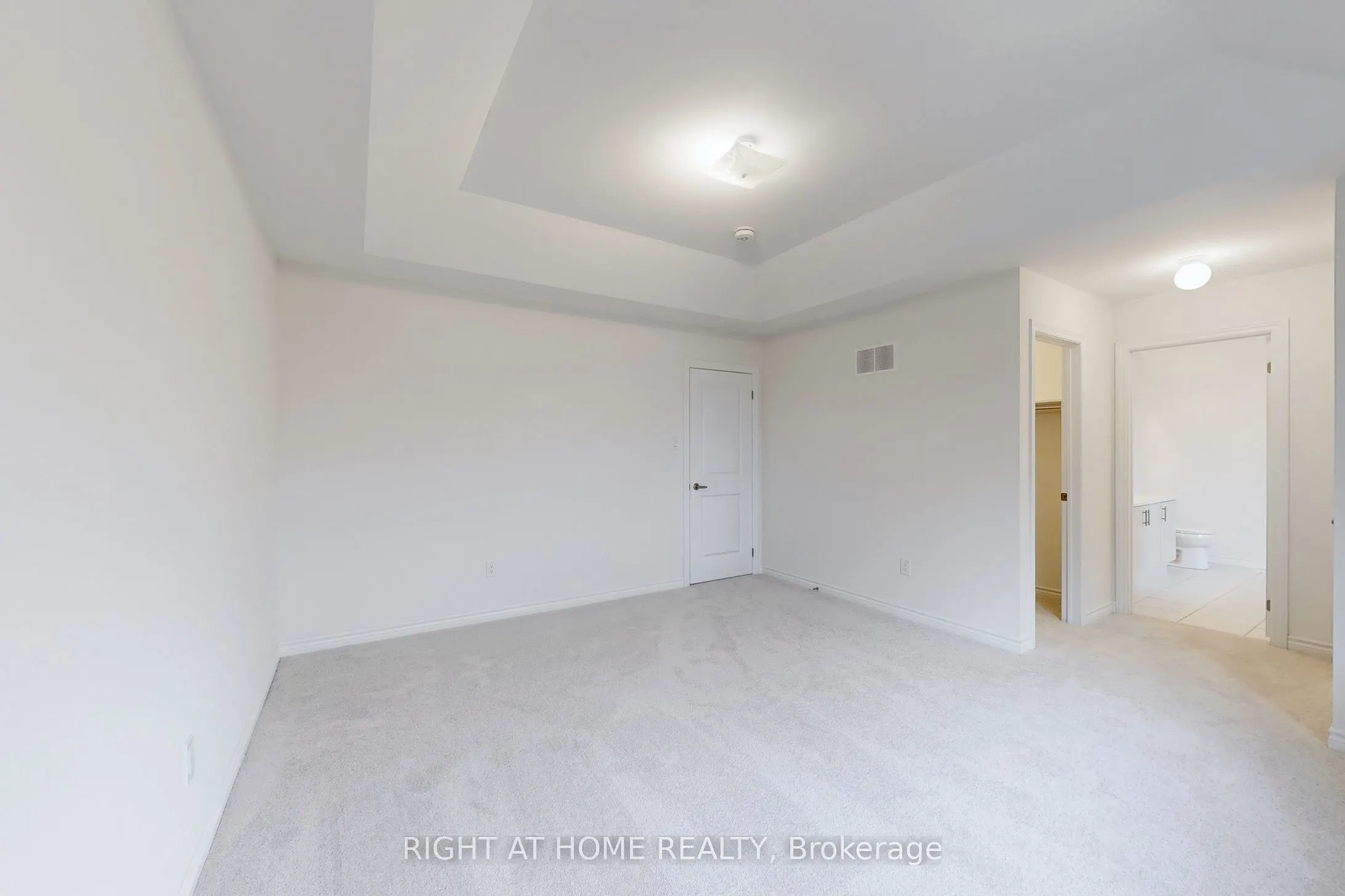 40 Ainslie Hill Crescent