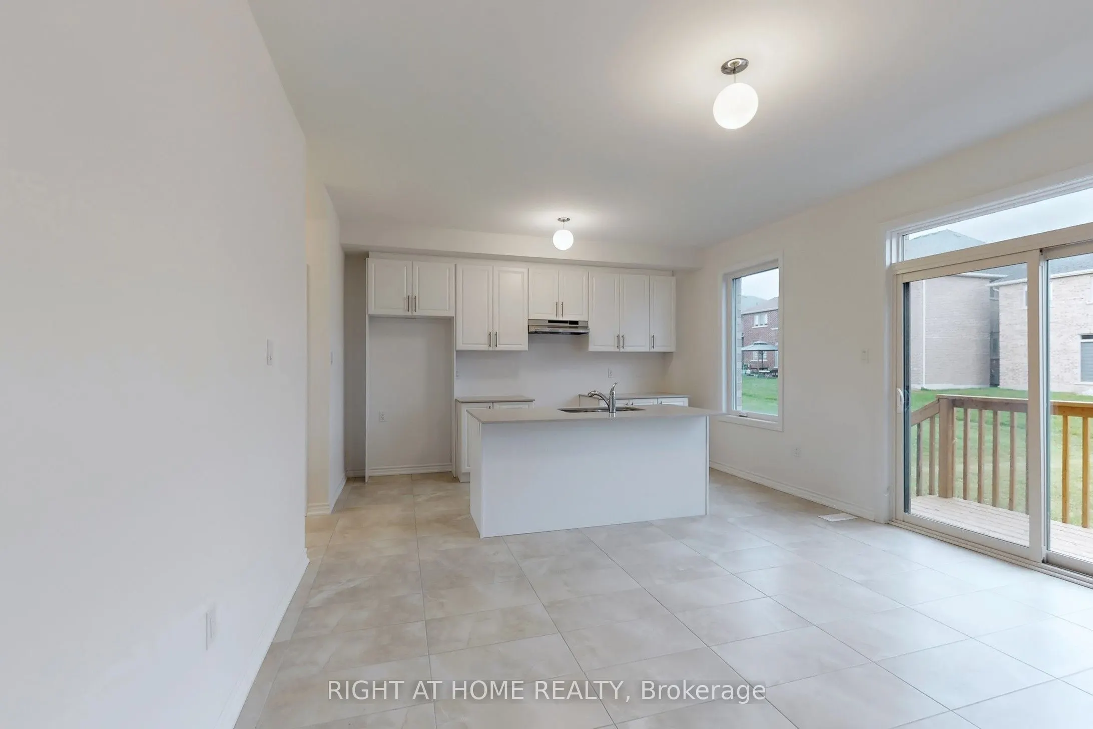 40 Ainslie Hill Crescent